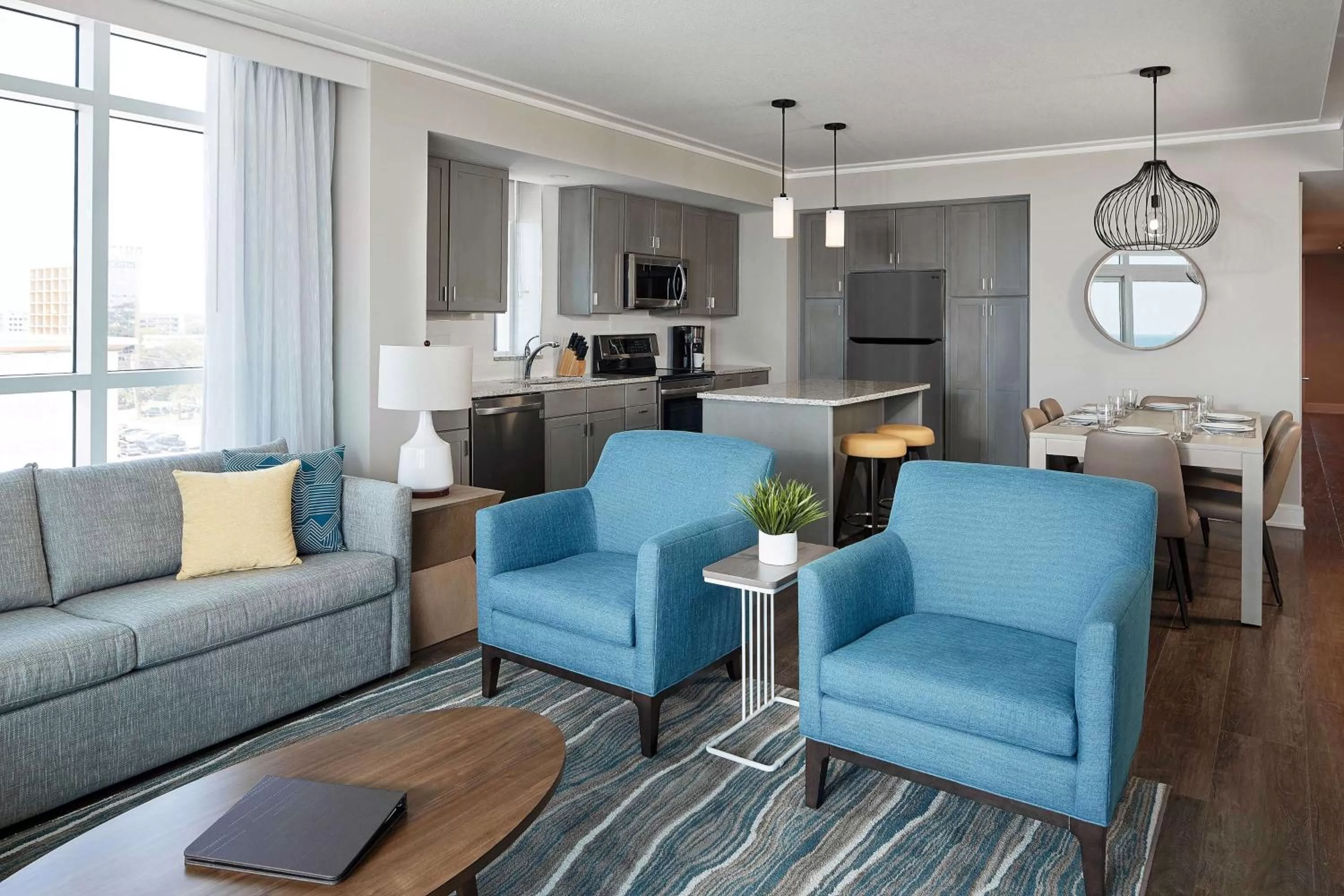 Living room in Hilton Grand Vacations Club Ocean Enclave Myrtle Beach