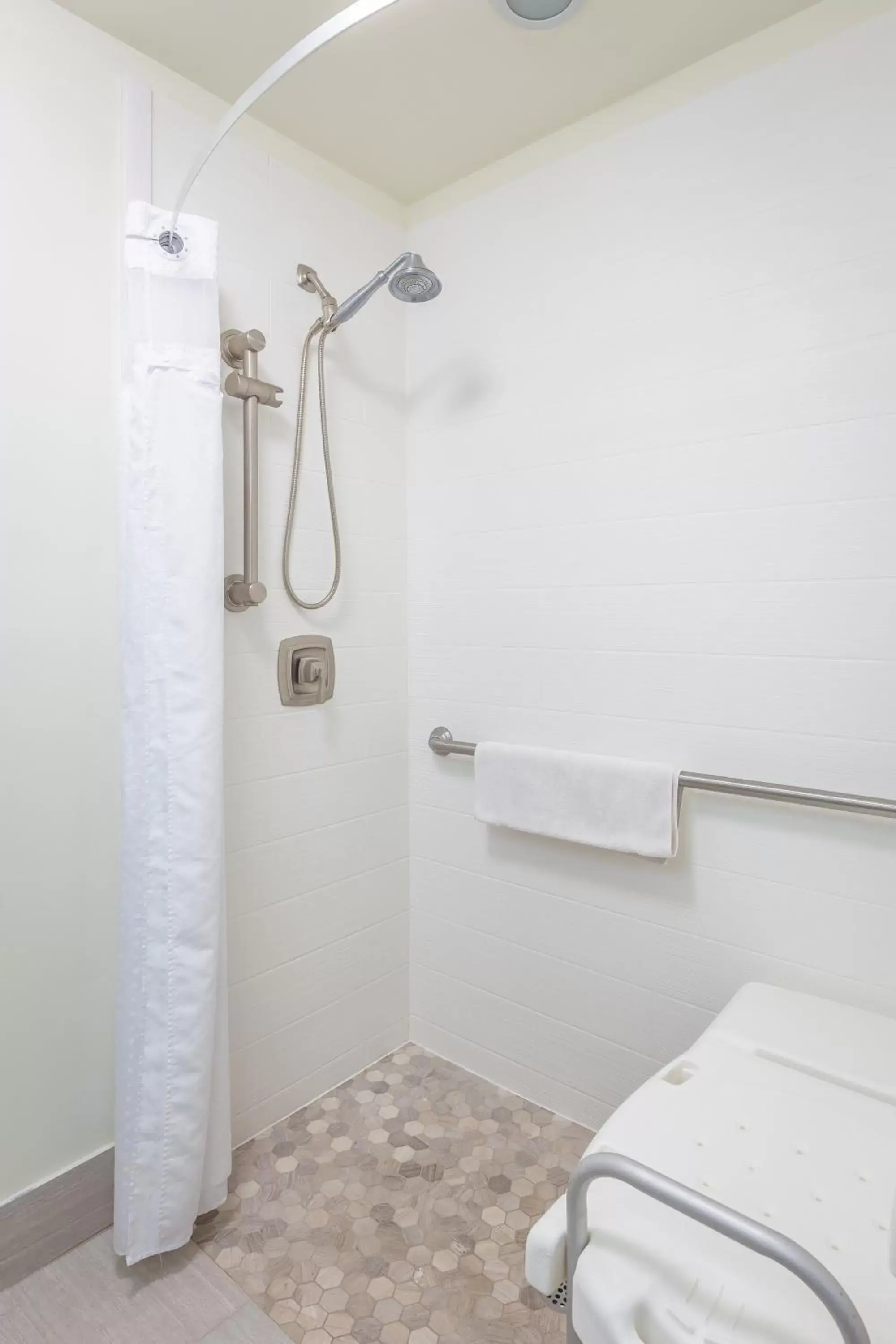 Shower, Bathroom in Holiday Inn Express Saint Simons Island, an IHG Hotel