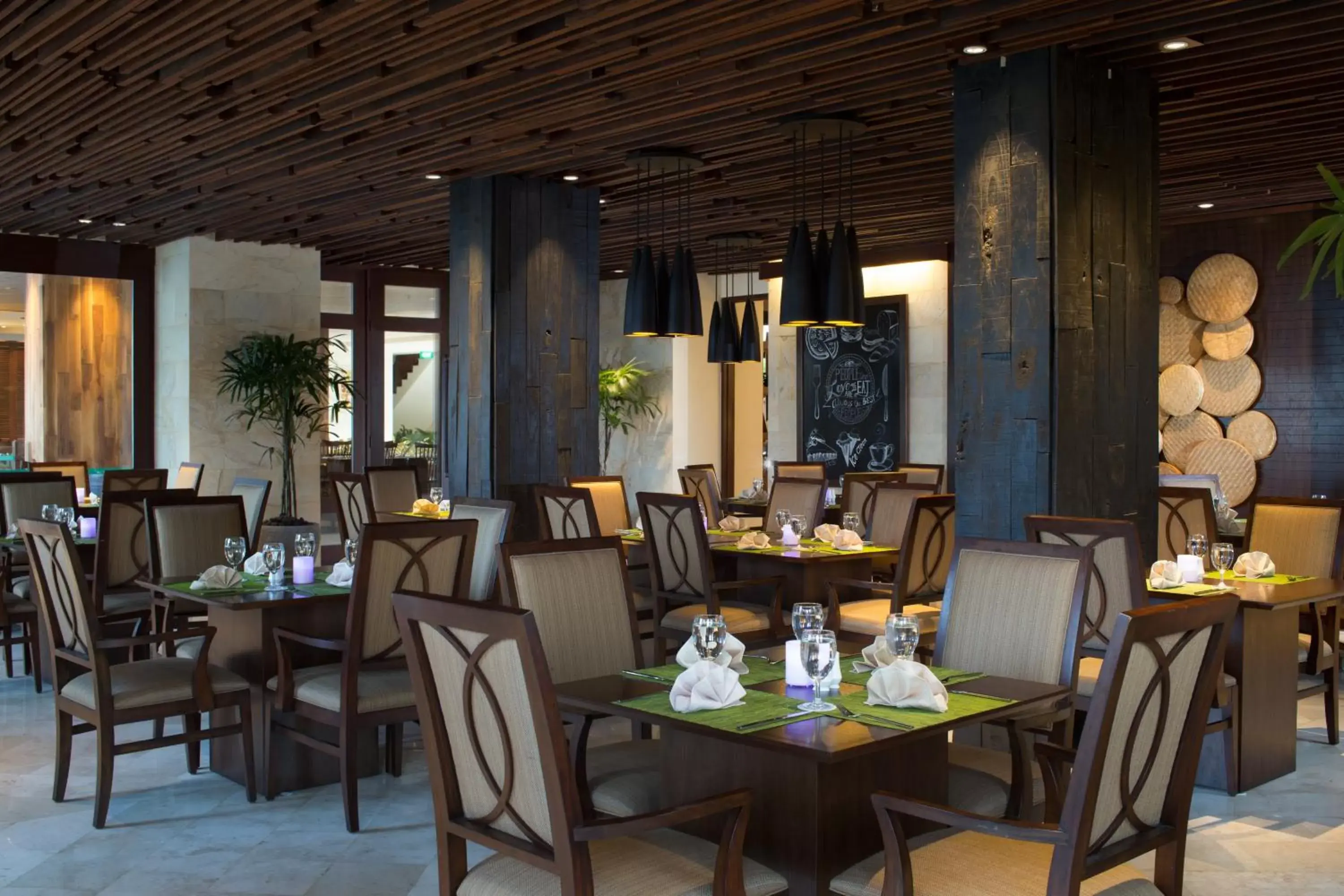 Restaurant/Places to Eat in Holiday Inn Resort Bali Nusa Dua, an IHG Hotel - CHSE Certified