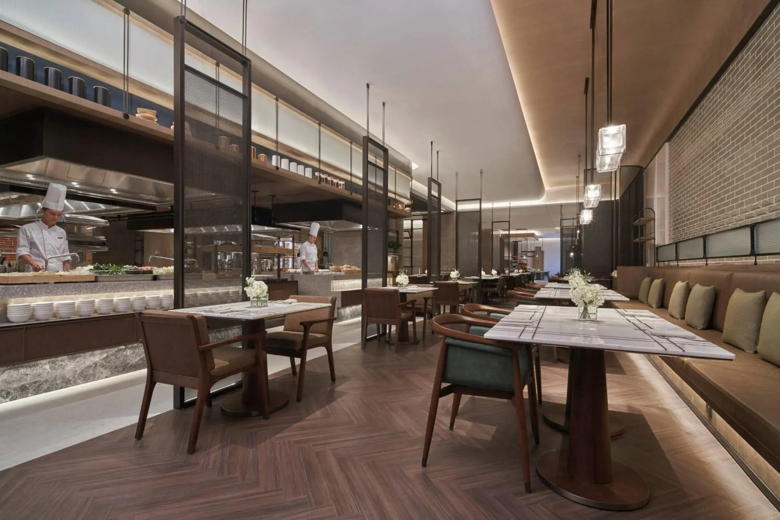 Kitchen or kitchenette, Restaurant/Places to Eat in Fuzhou Marriott Hotel Riverside