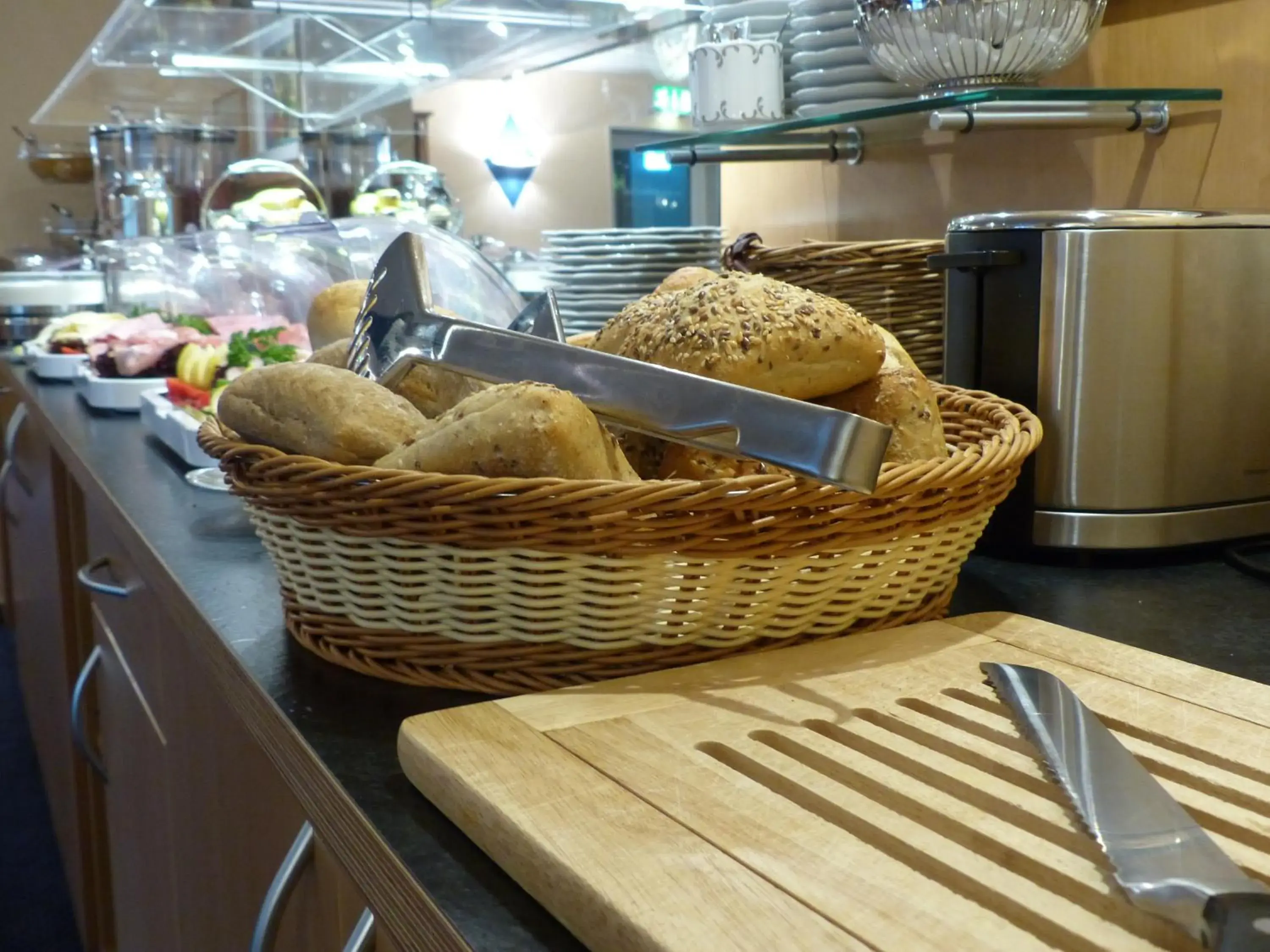 Buffet breakfast in Hotel Am Düsseldorfer Platz