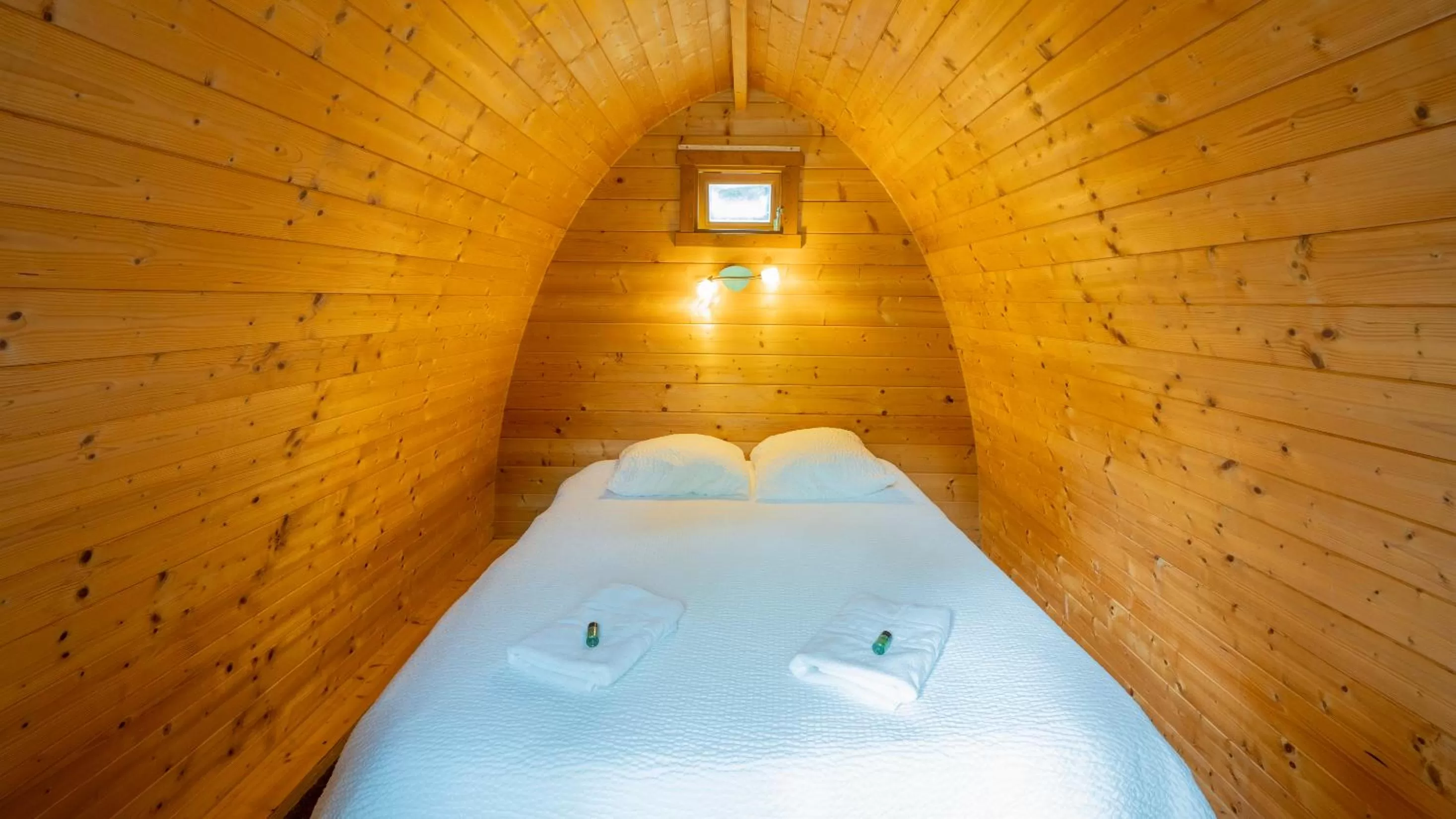 Bed in Le Village de la Champagne - Slowmoov