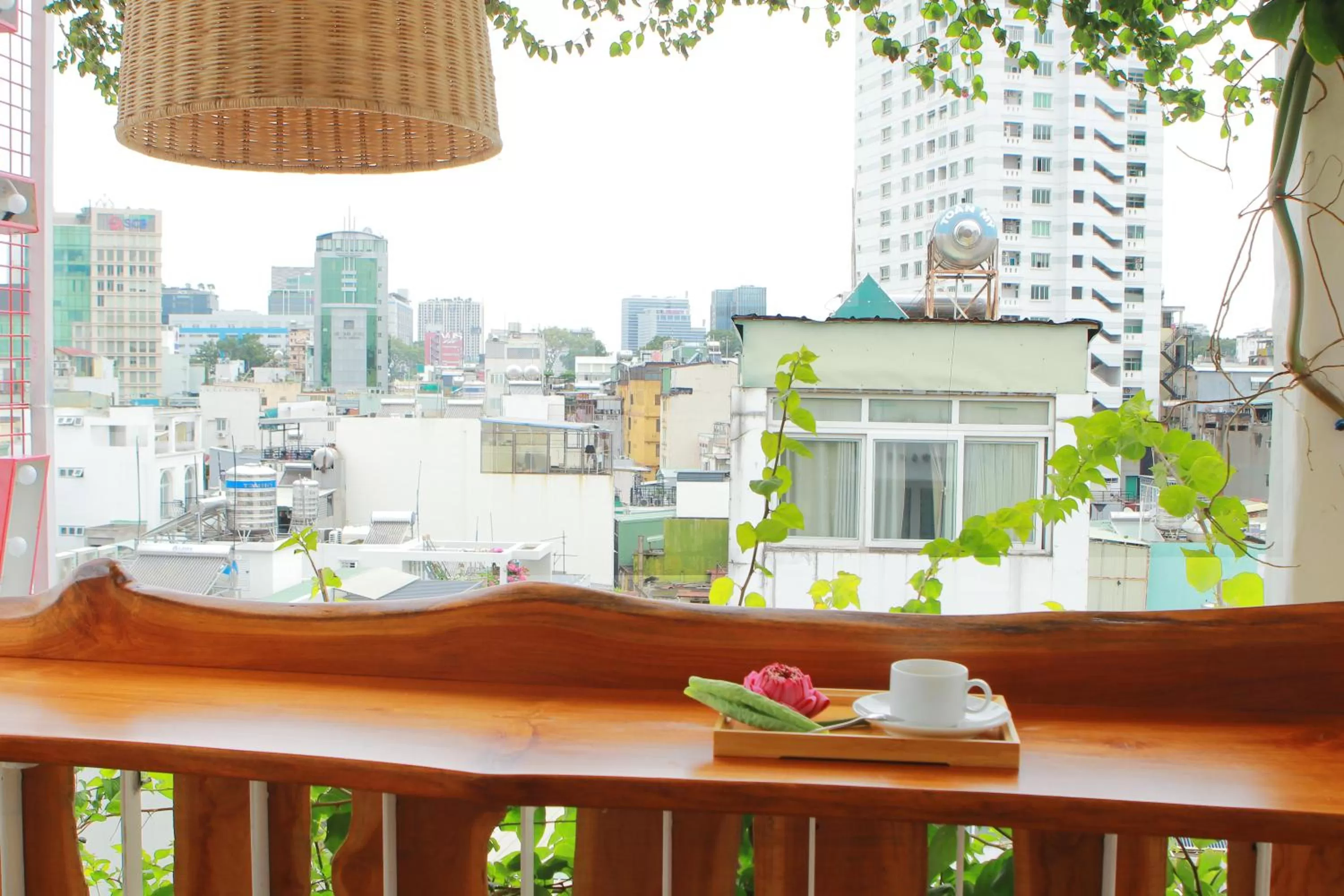 Patio in Duc Vuong Saigon Hotel - Bui Vien