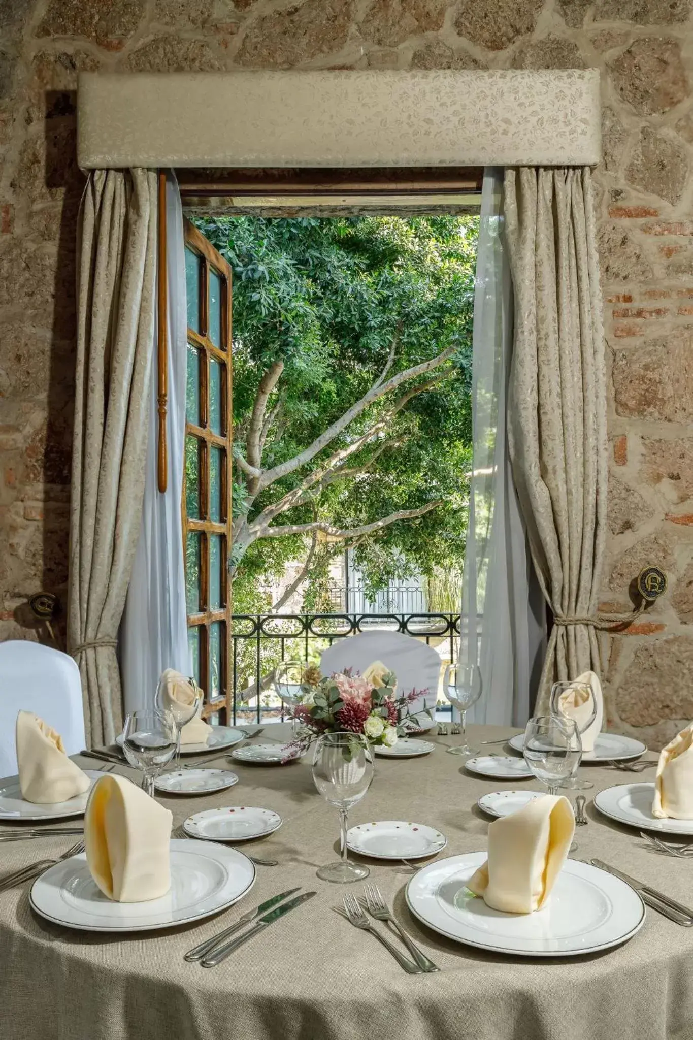 Banquet/Function facilities, Restaurant/Places to Eat in Quinta Real Guadalajara