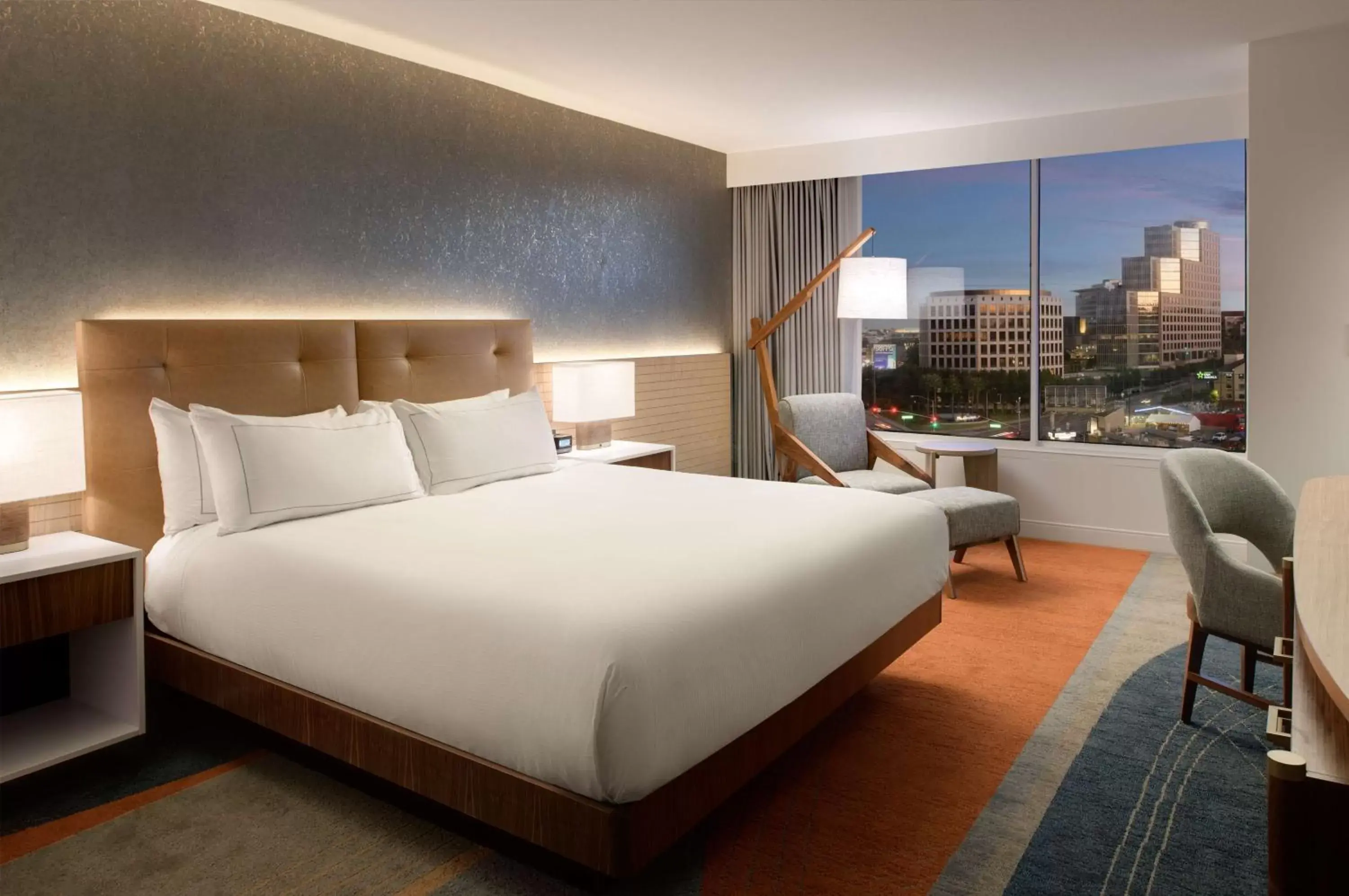 Bed in Hilton Los Angeles-Culver City, CA