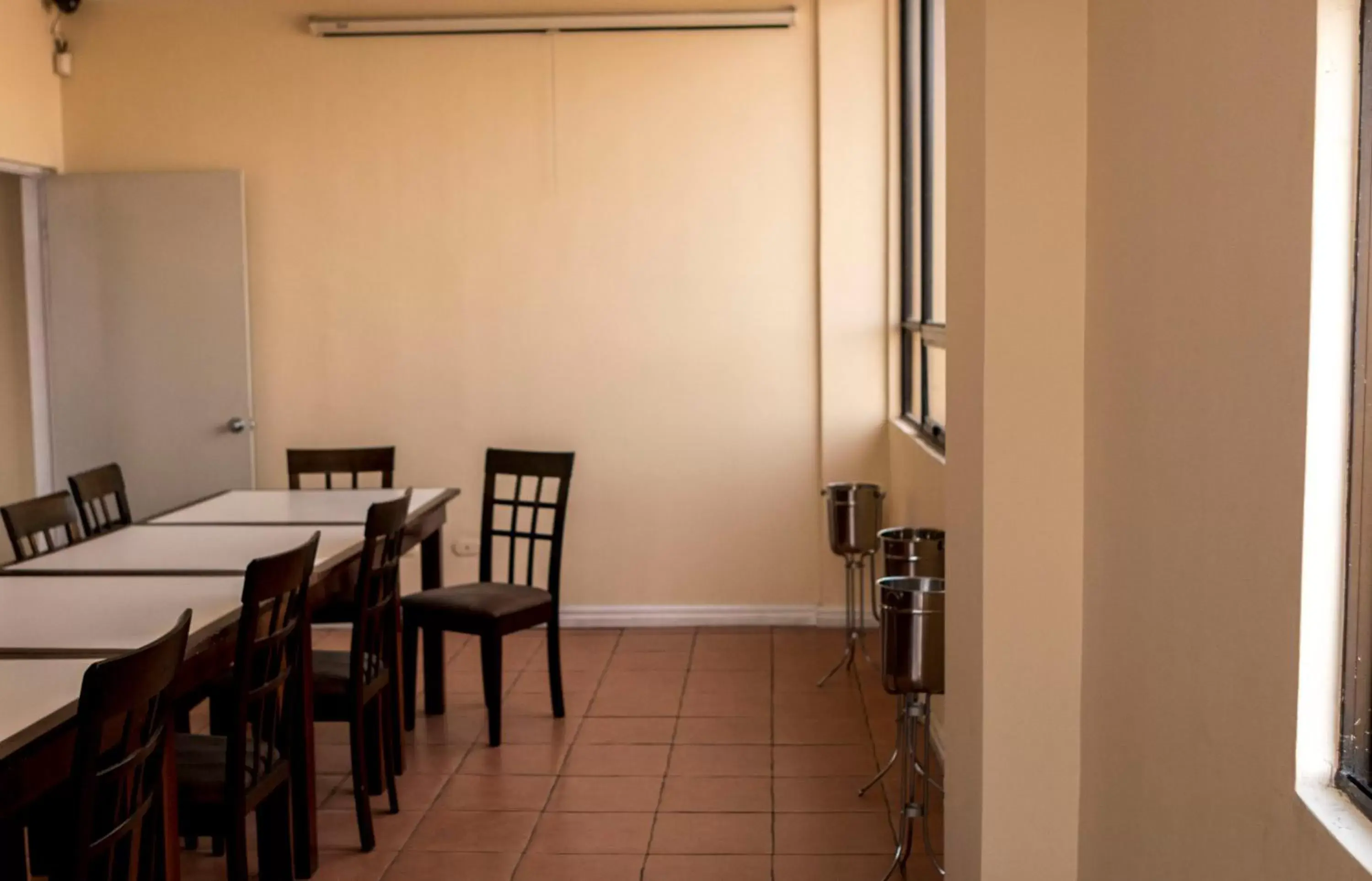 Meeting/conference room, Dining Area in Hotel Novo