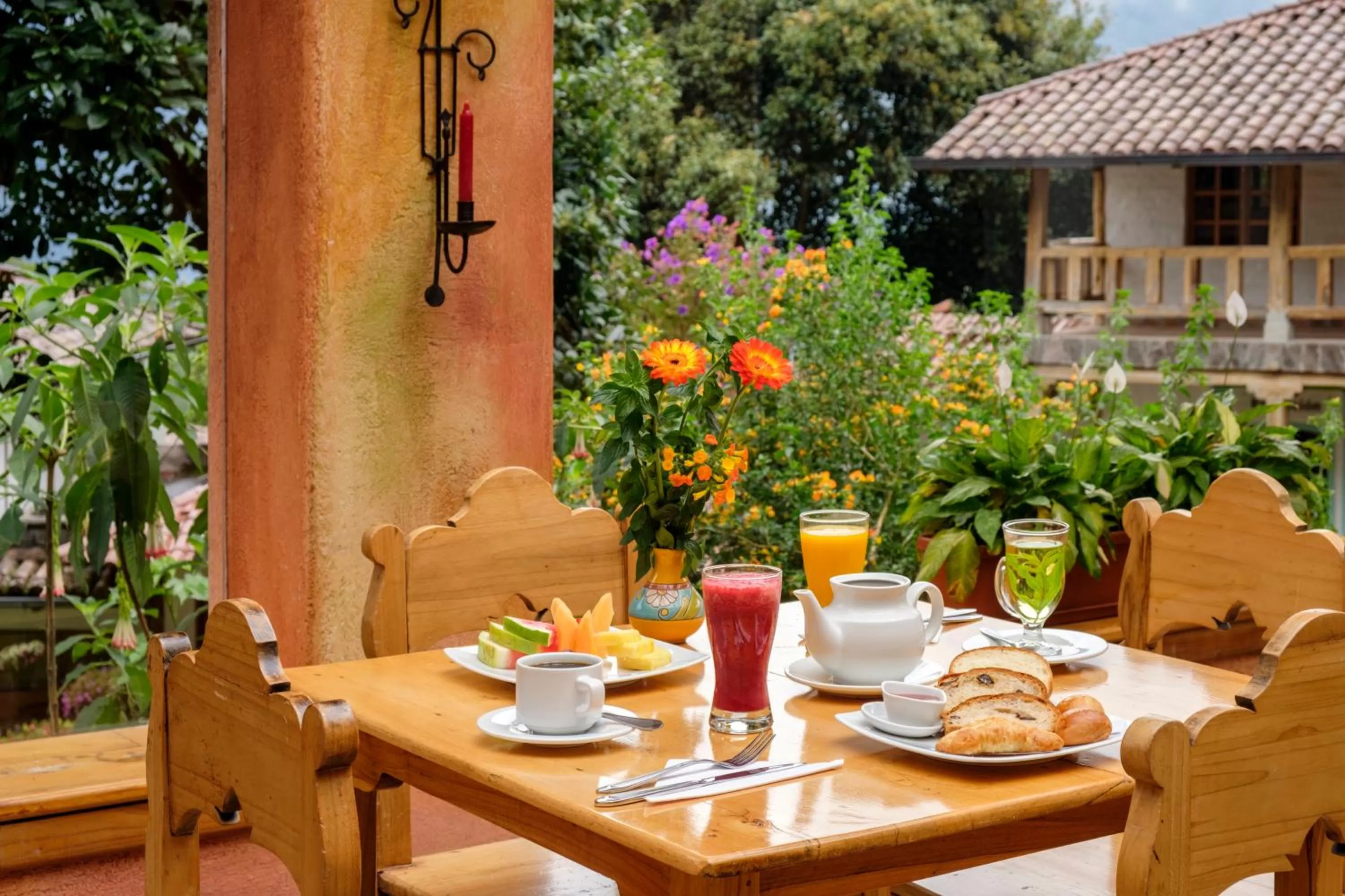 Restaurant/places to eat in Luna Volcán, Adventure SPA - formerly Luna Runtún