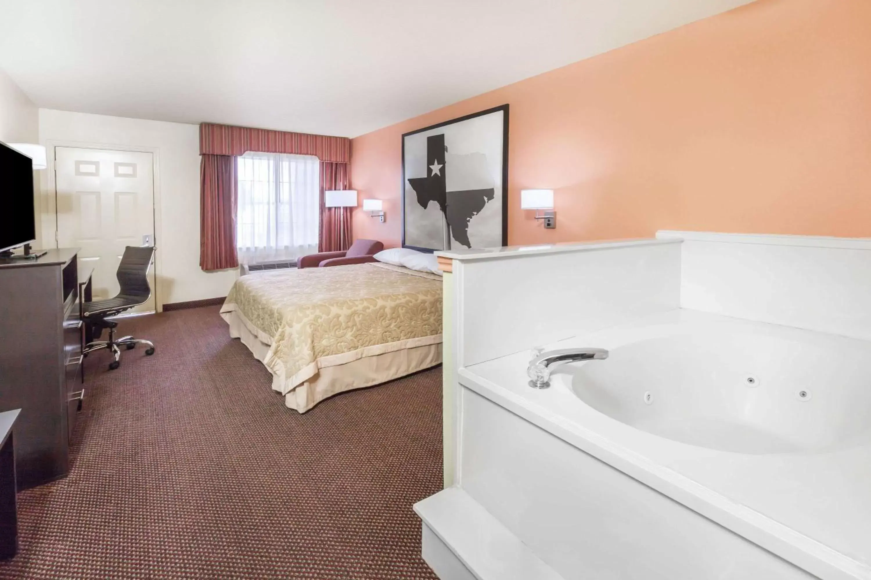 On site, Bed in Premier Inn On site, Bed in Premier Inn