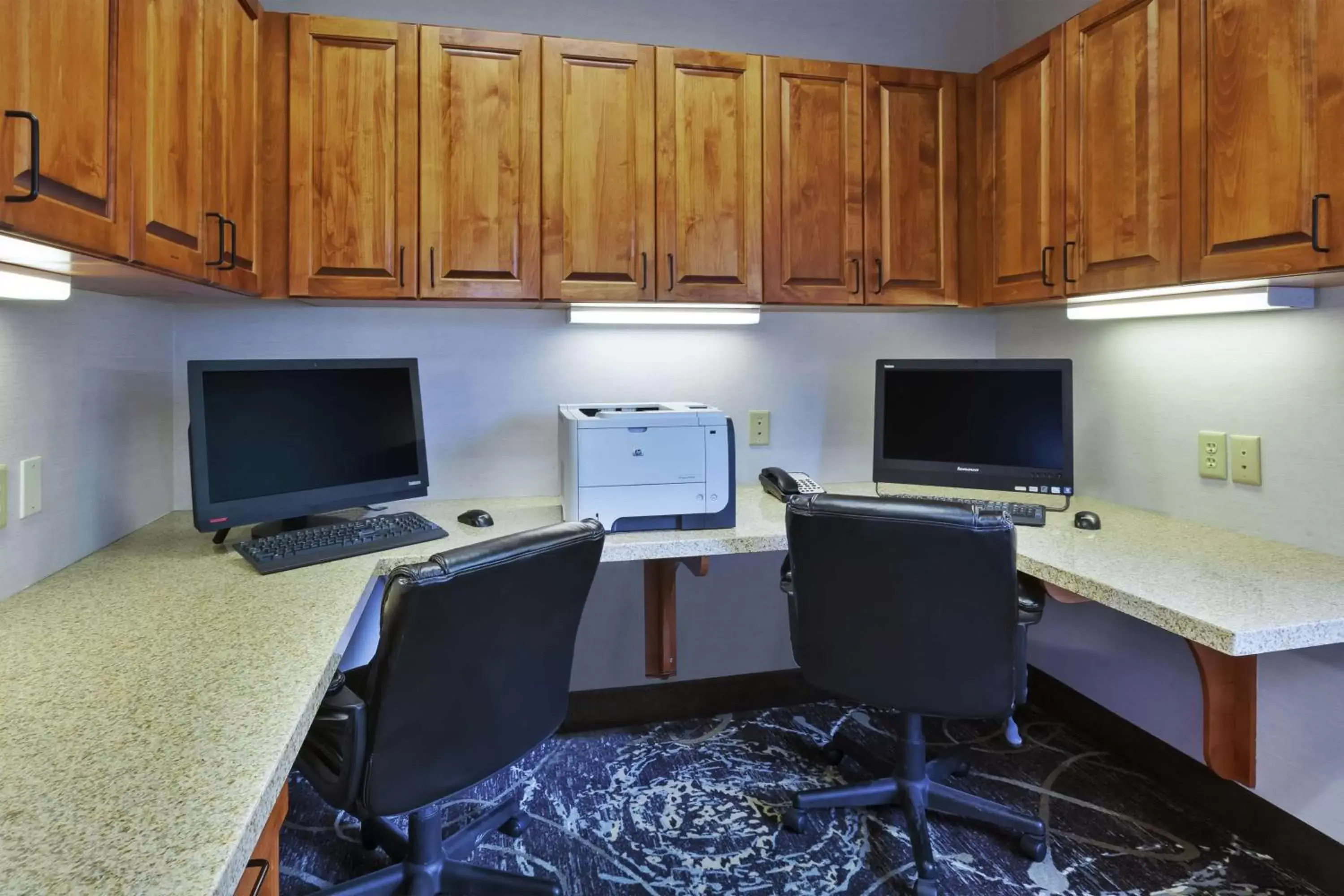 Business facilities in Hampton Inn Idaho Falls