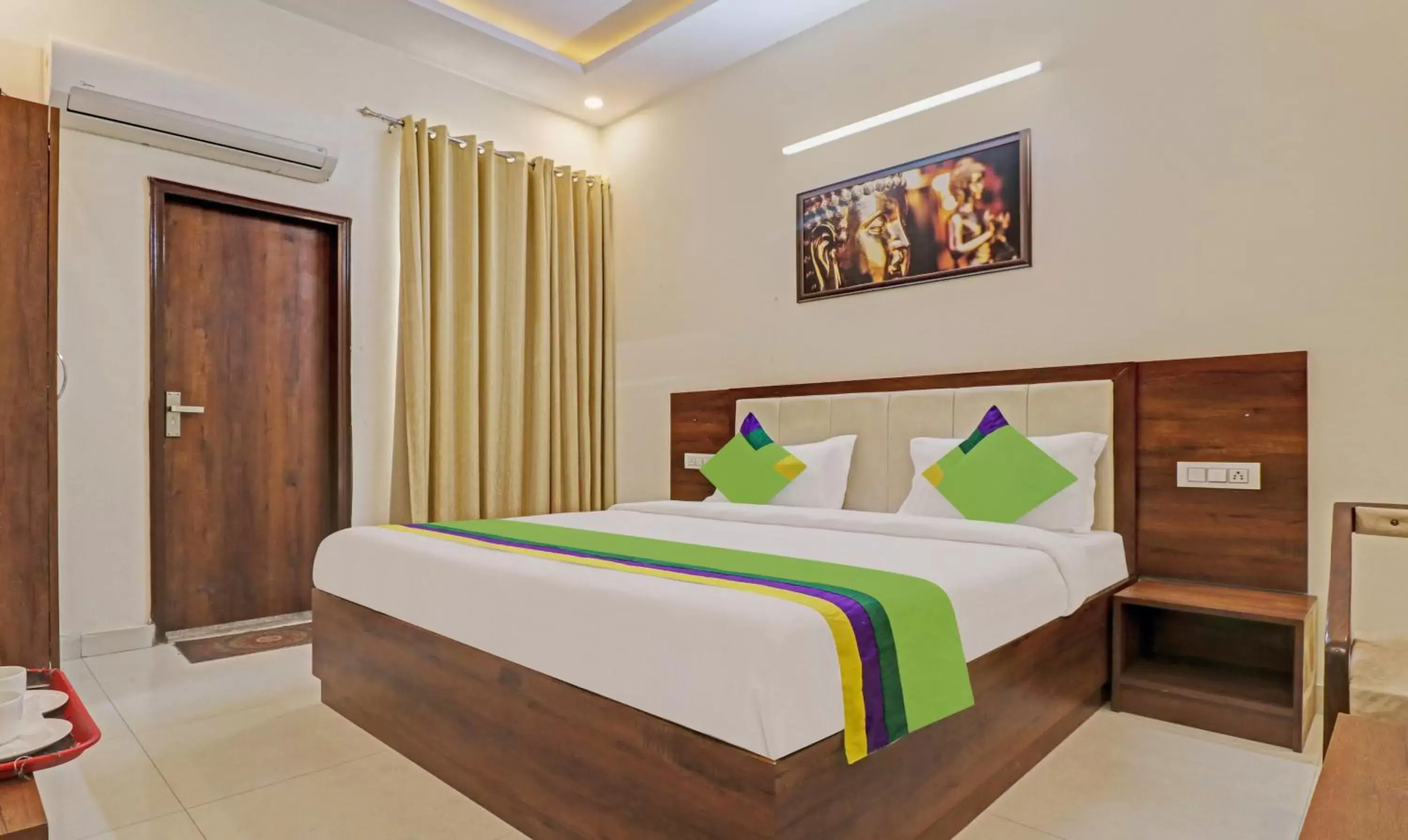 Bedroom, Bed in Treebo Magnum Chandigarh Bedroom, Bed in Treebo Magnum Chandigarh