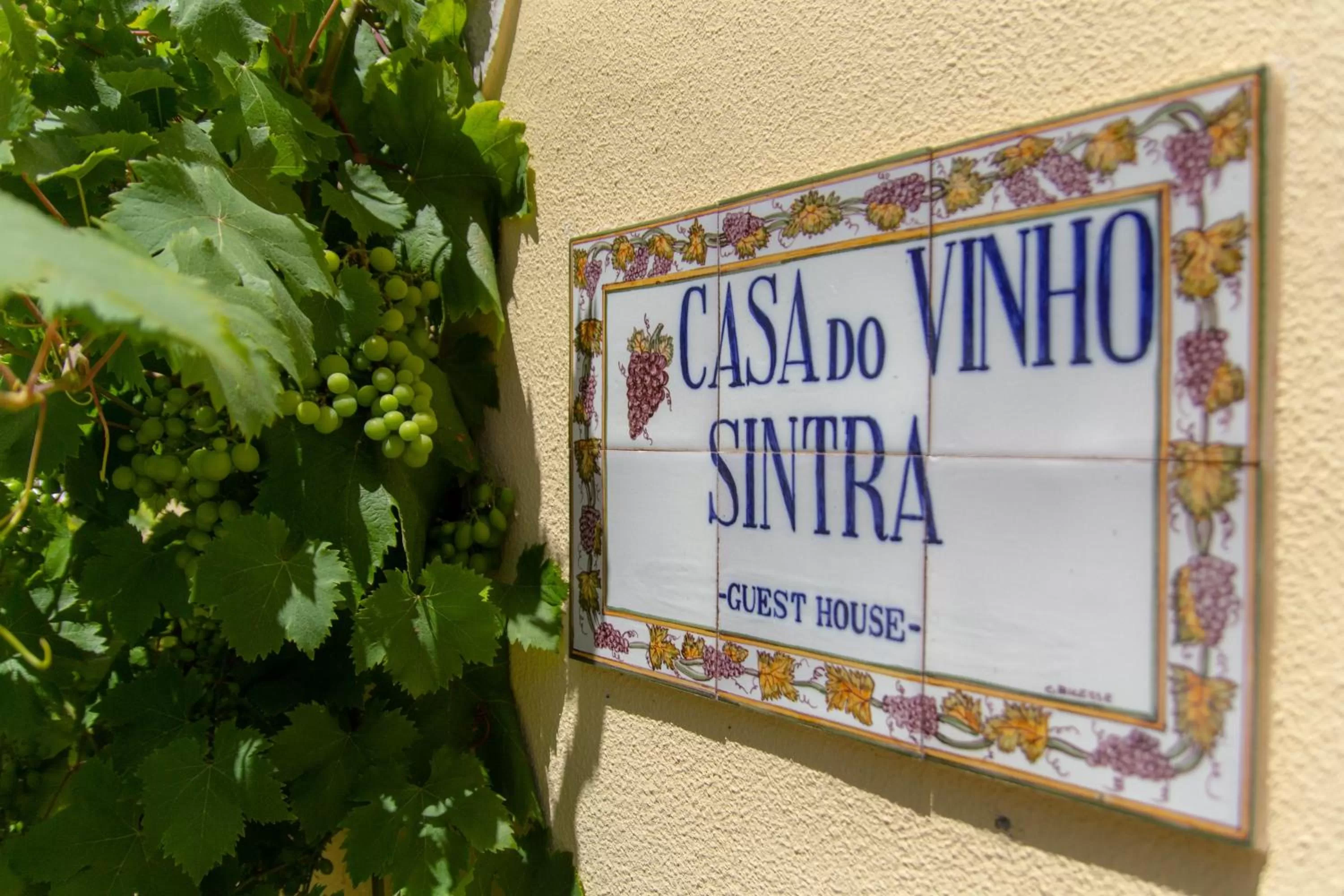 Property logo or sign in Casa do Vinho Sintra Guest House