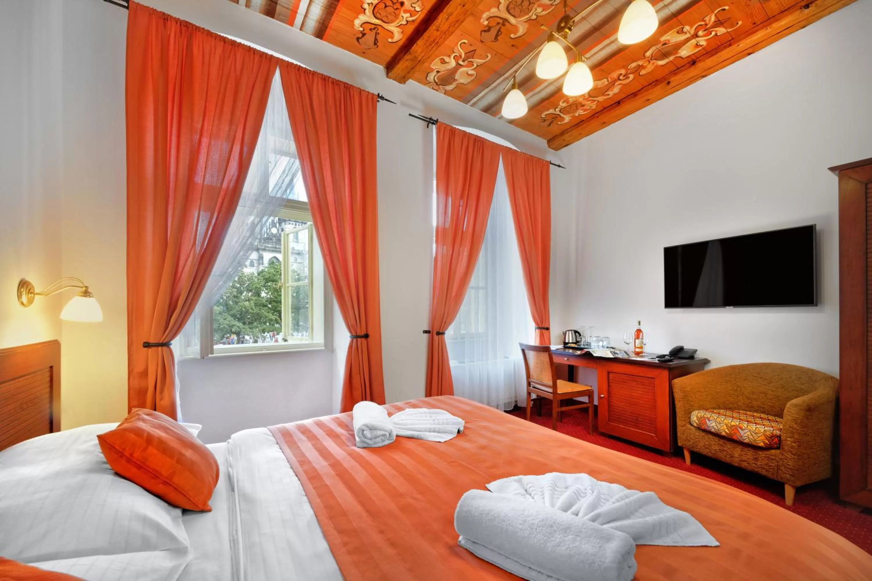 Bedroom, Bed in Hotel Lippert