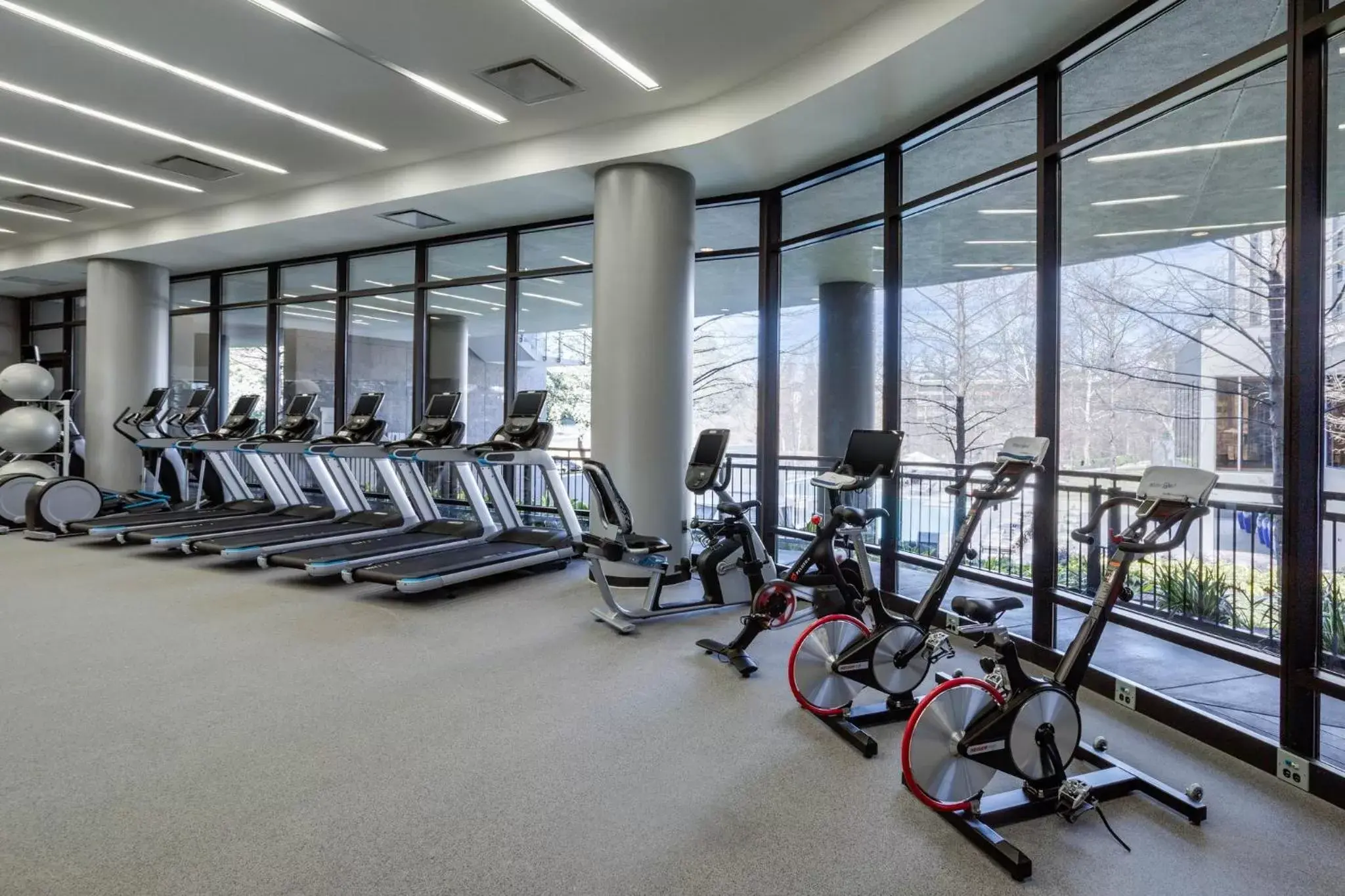 Fitness centre/facilities, Fitness Center/Facilities in Omni Houston Hotel