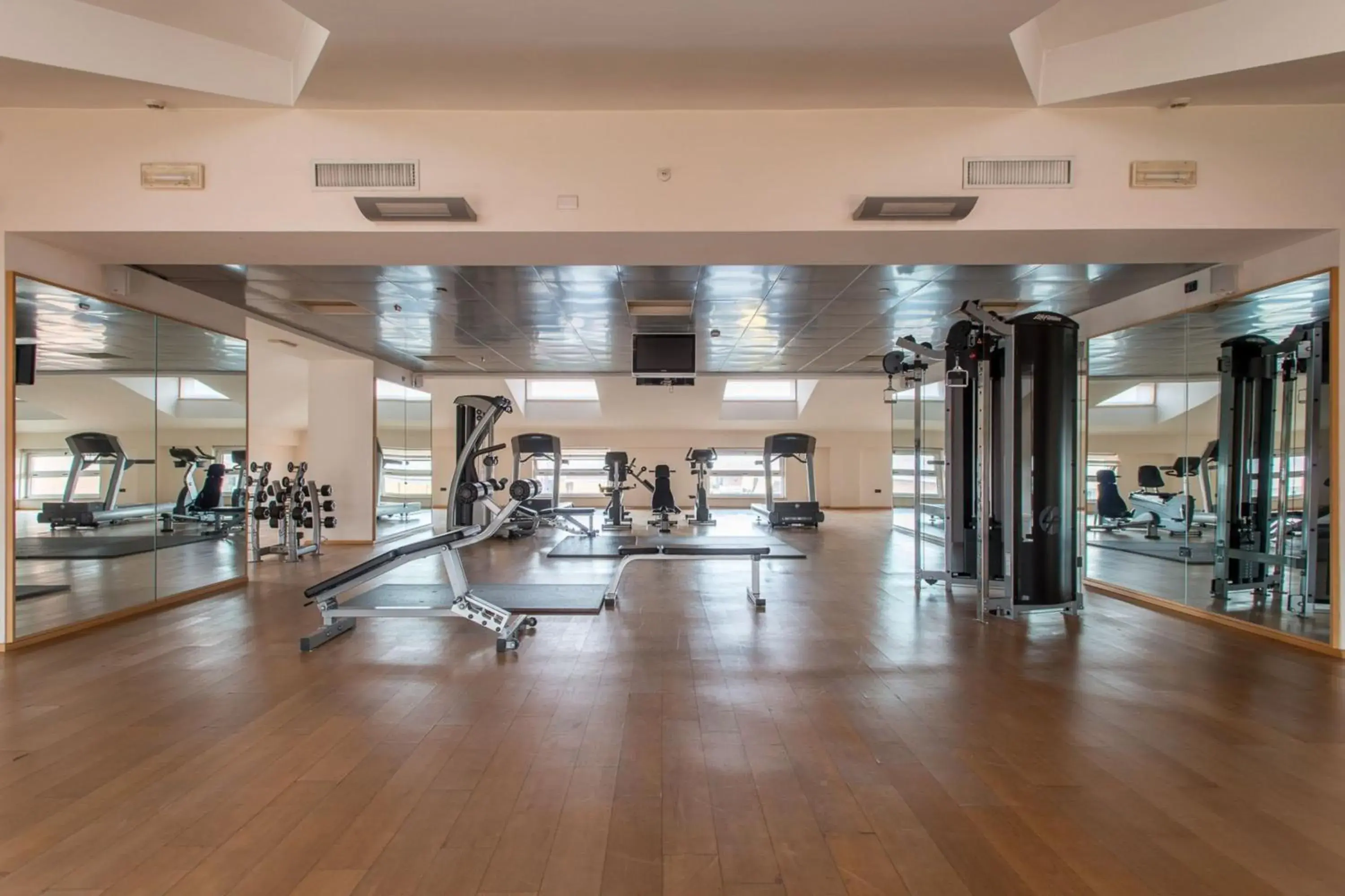 Fitness centre/facilities, Fitness Center/Facilities in Plaza Caserta