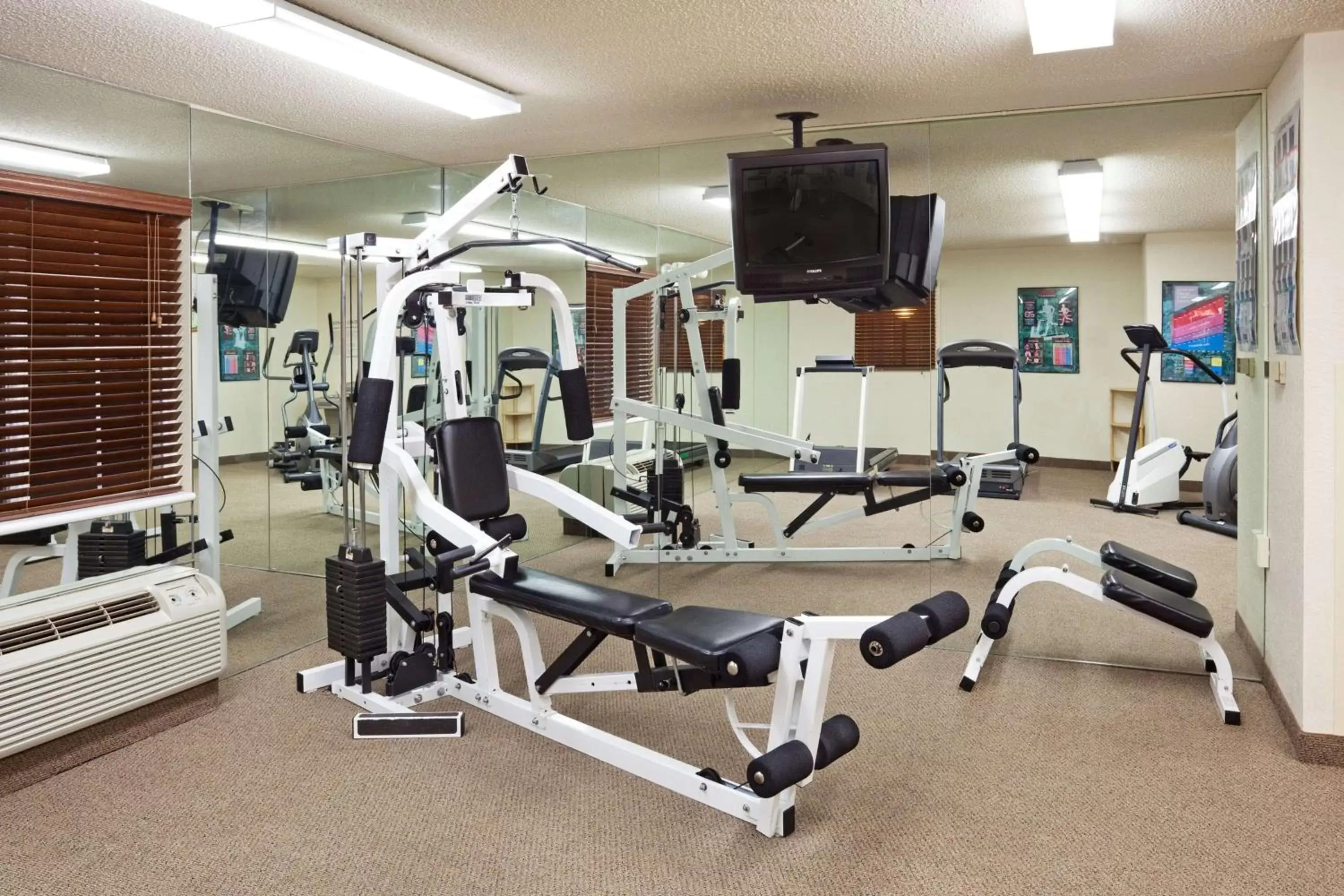 Spa and wellness centre/facilities, Fitness Center/Facilities in Sonesta Simply Suites Knoxville