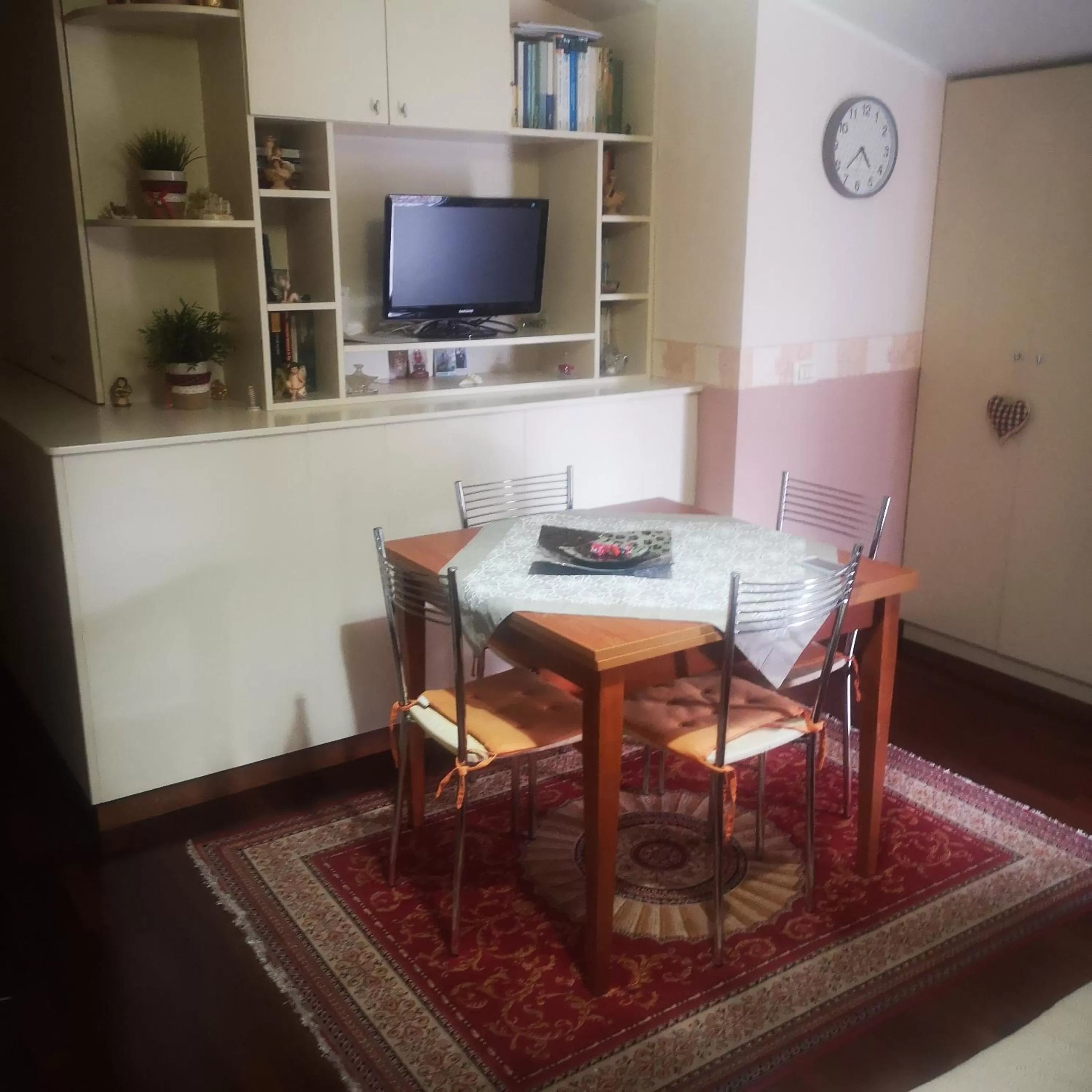 Dining Area in B&B Camera per uomini