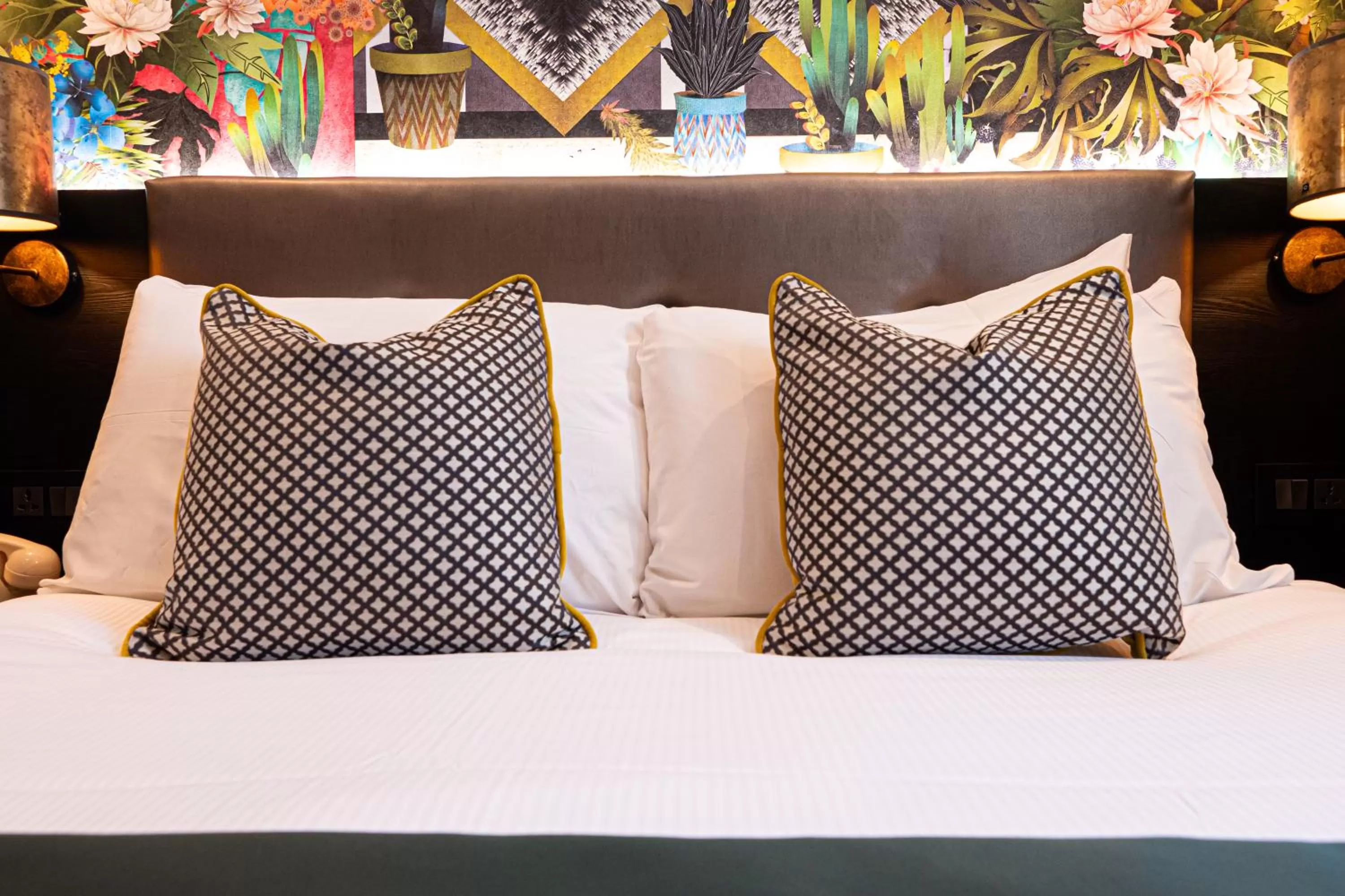 Bed in Hyde Park Green