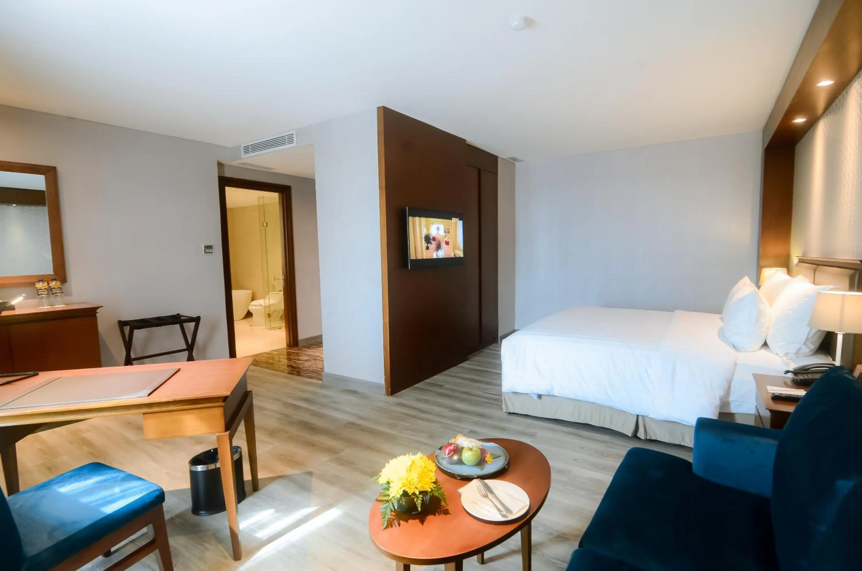 Bed in The Excelton Hotel