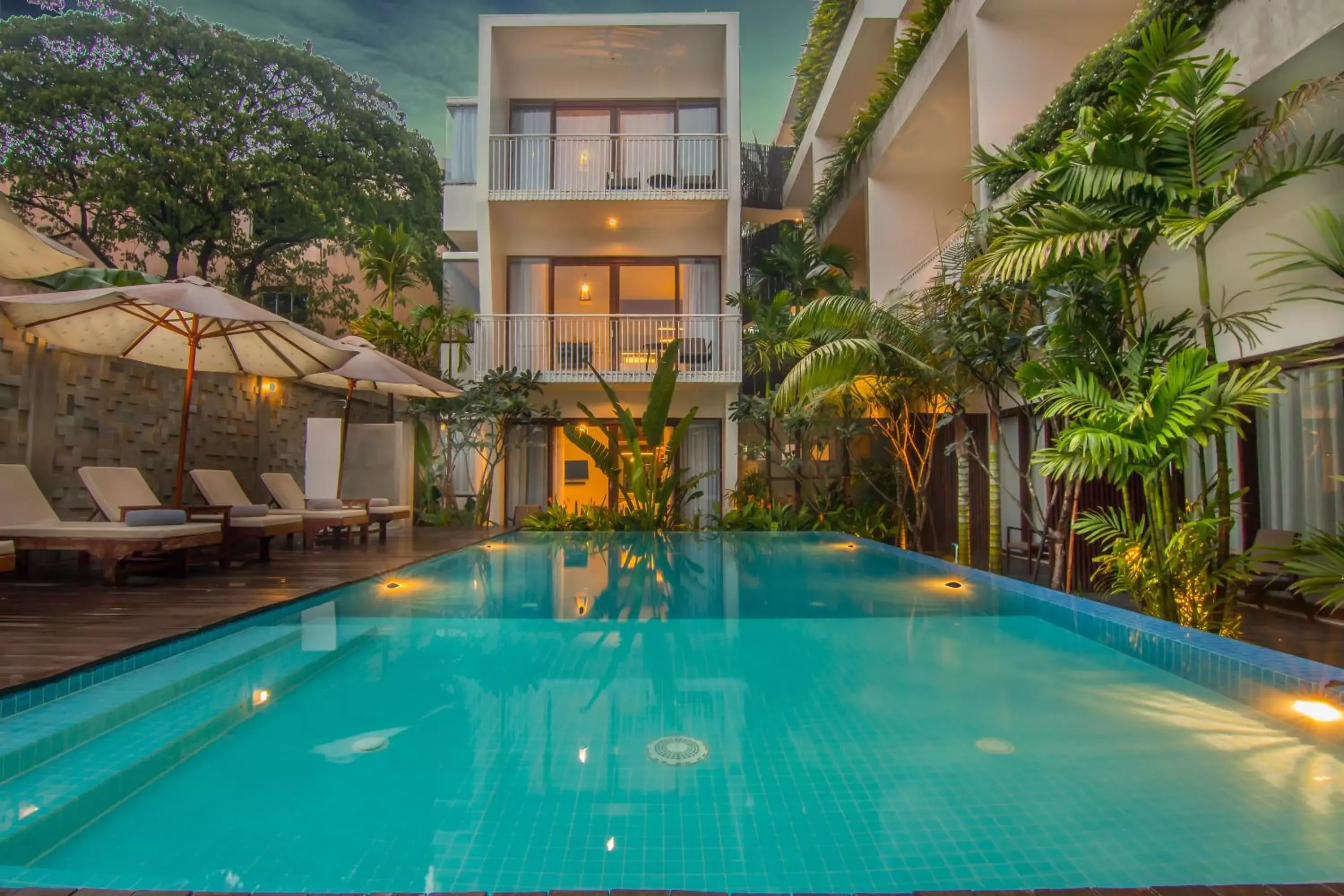 Pool view, Swimming Pool in Apsara Residence Hotel