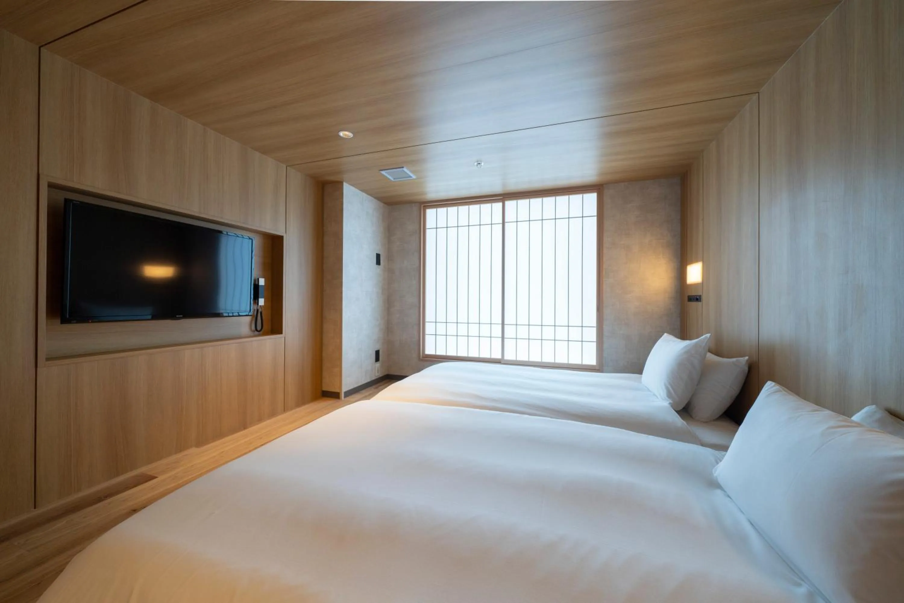 Bed in Umekoji Potel KYOTO