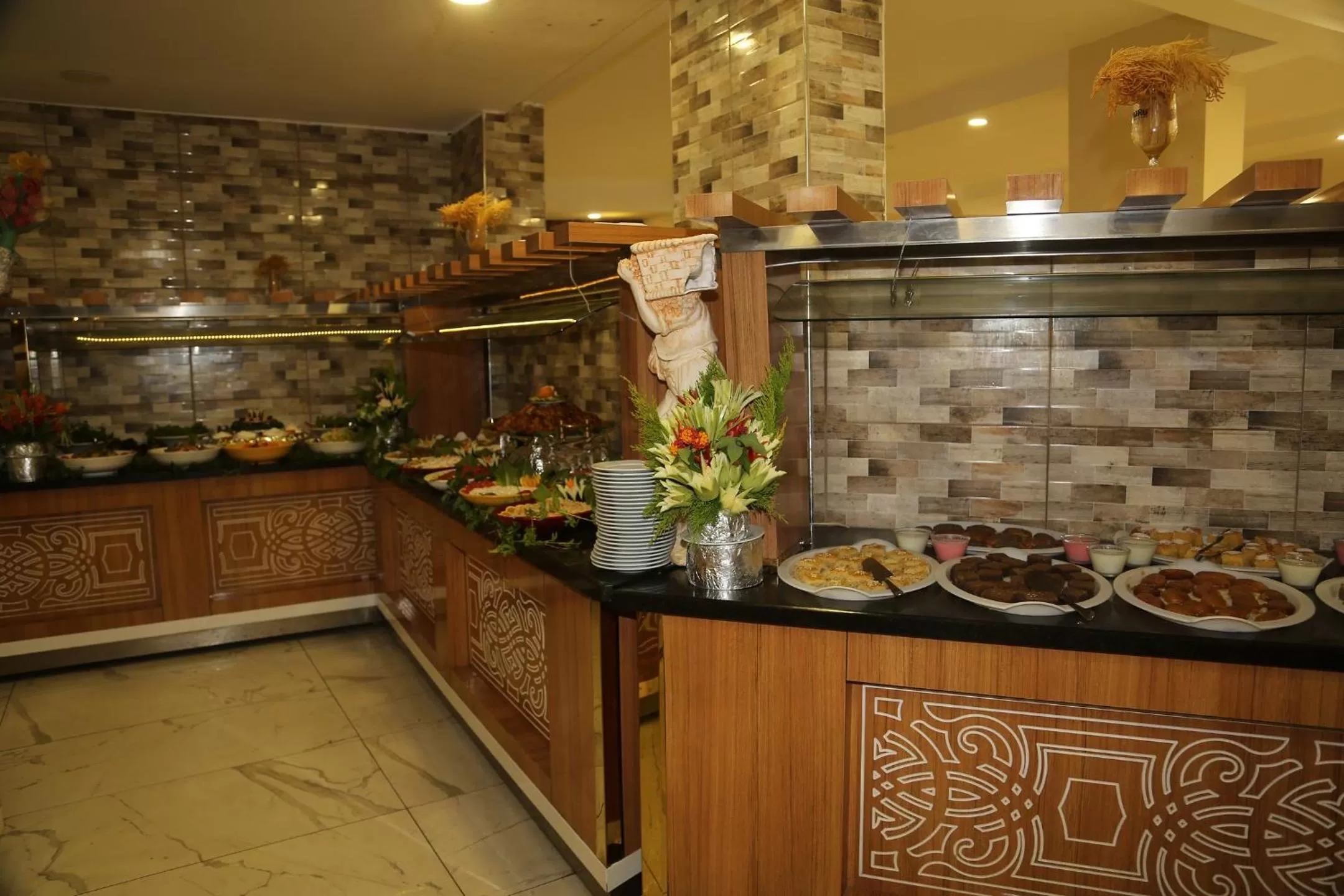 Restaurant/places to eat, Food in UK BLUE COAST HOTEL Adult Only