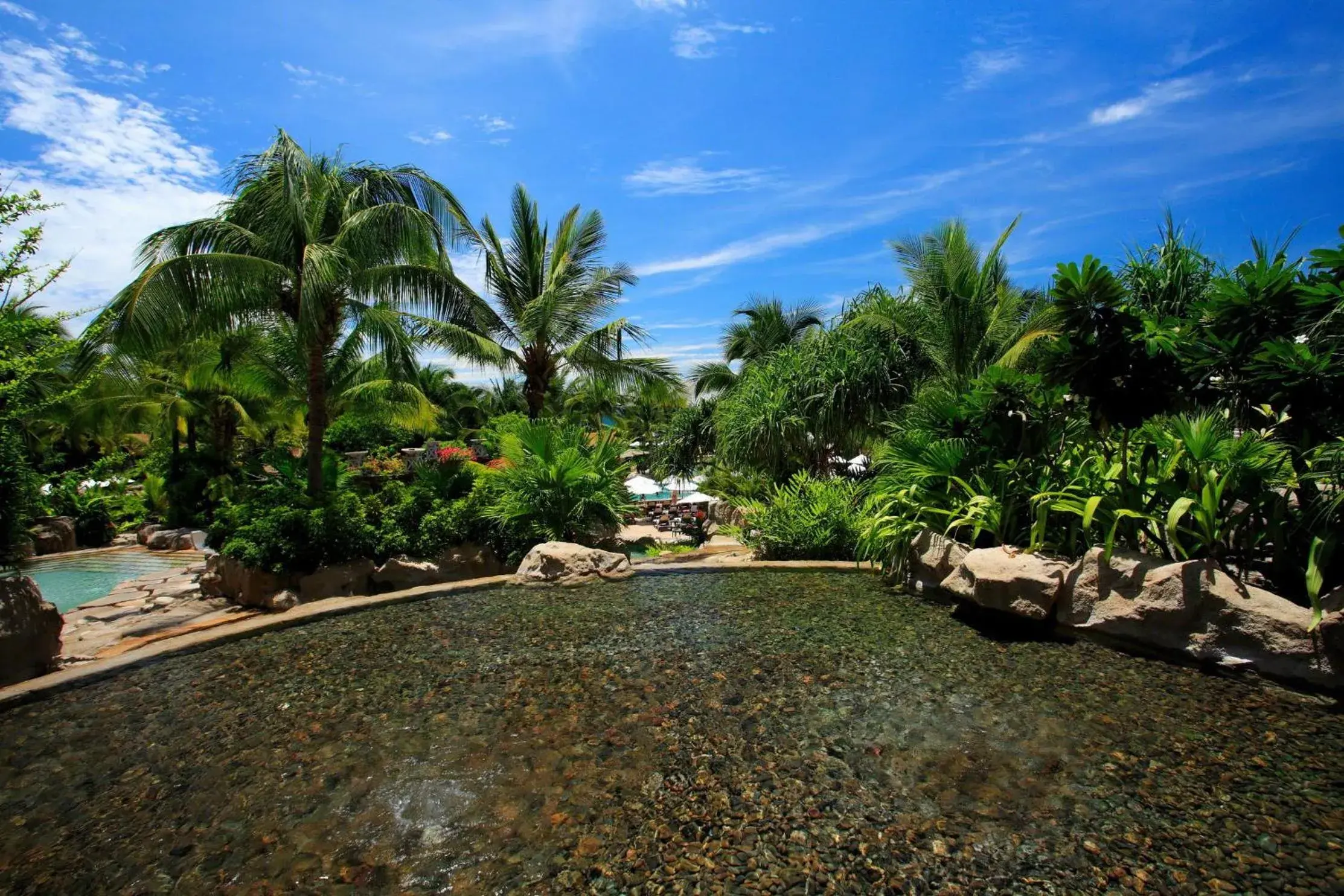 Swimming pool, Beach in Centara Grand Mirage Beach Resort Pattaya - SHA Extra Plus