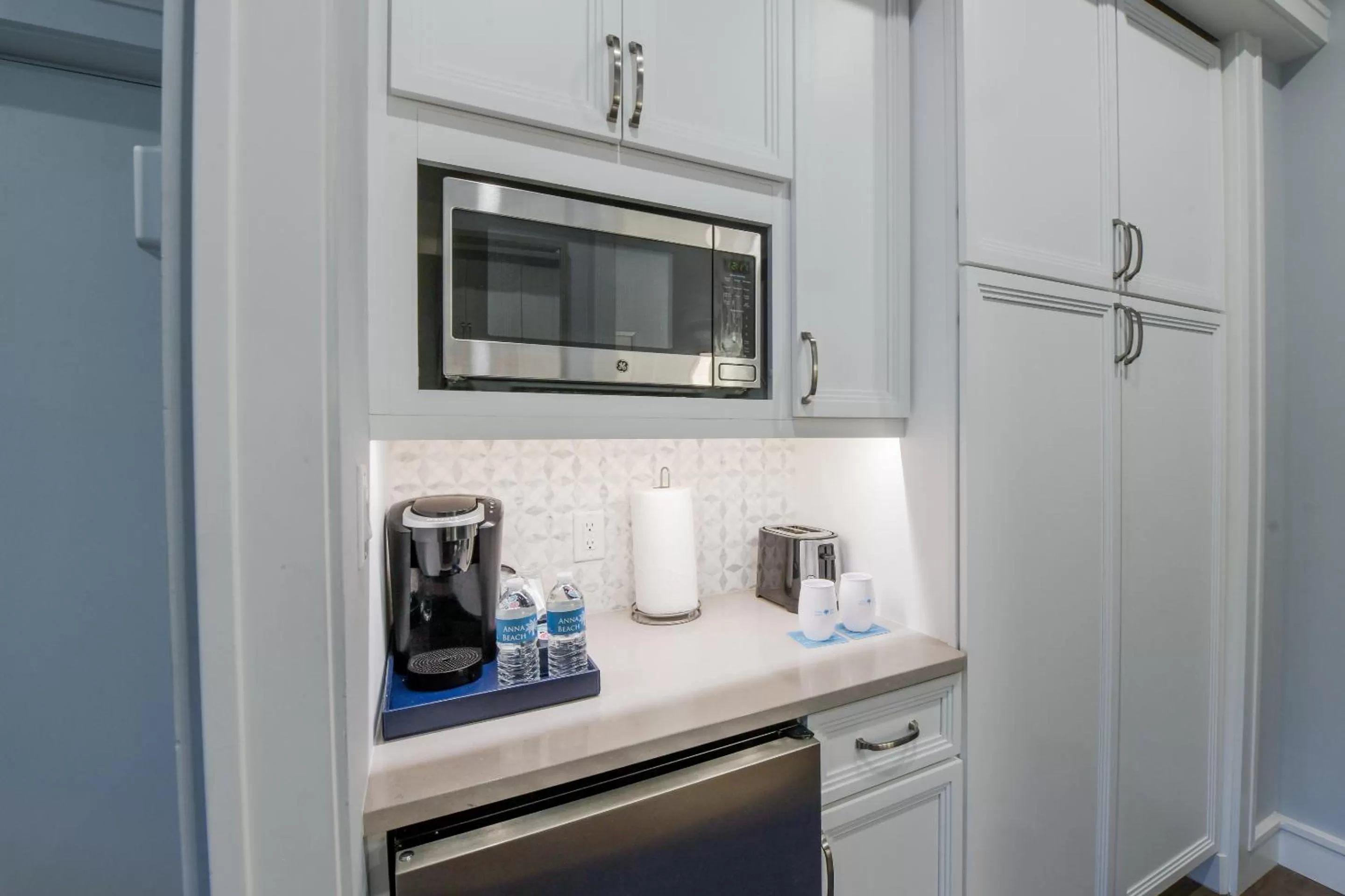 Coffee/tea facilities in Anna Maria Beach Resort