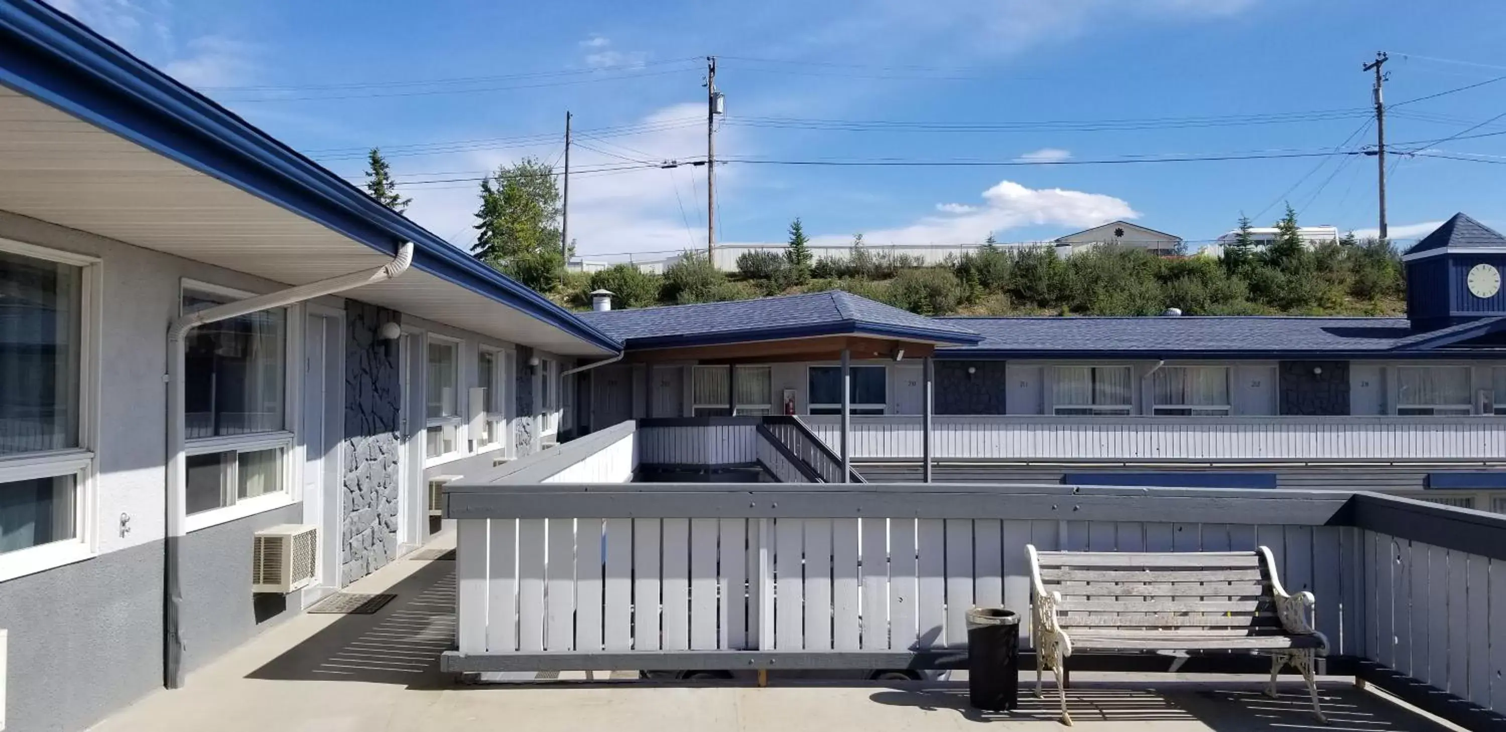 Balcony/Terrace, Property Building in Tara Vista Inn