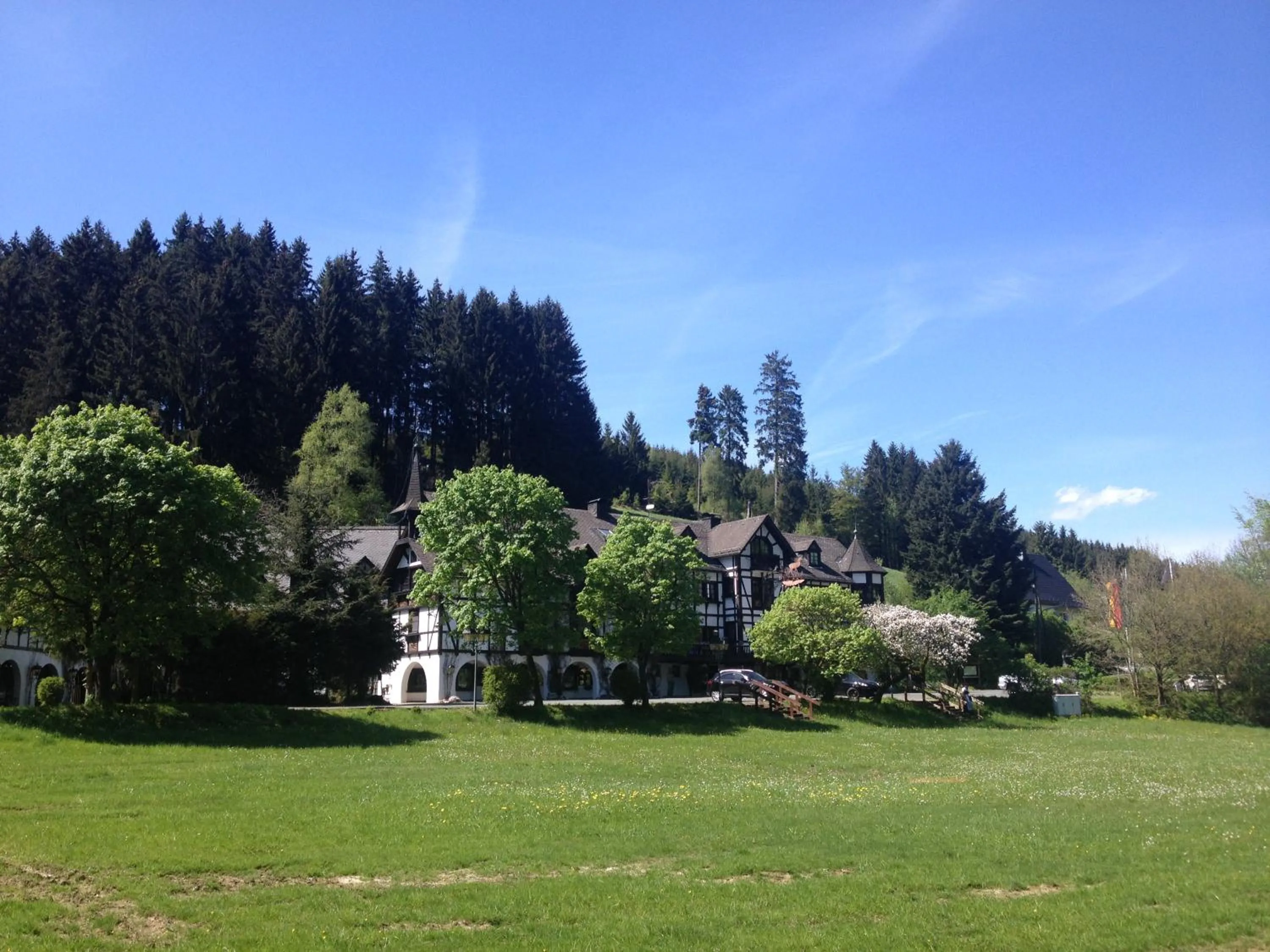Property building in Relais & Châteaux Jagdhof Glashütte
