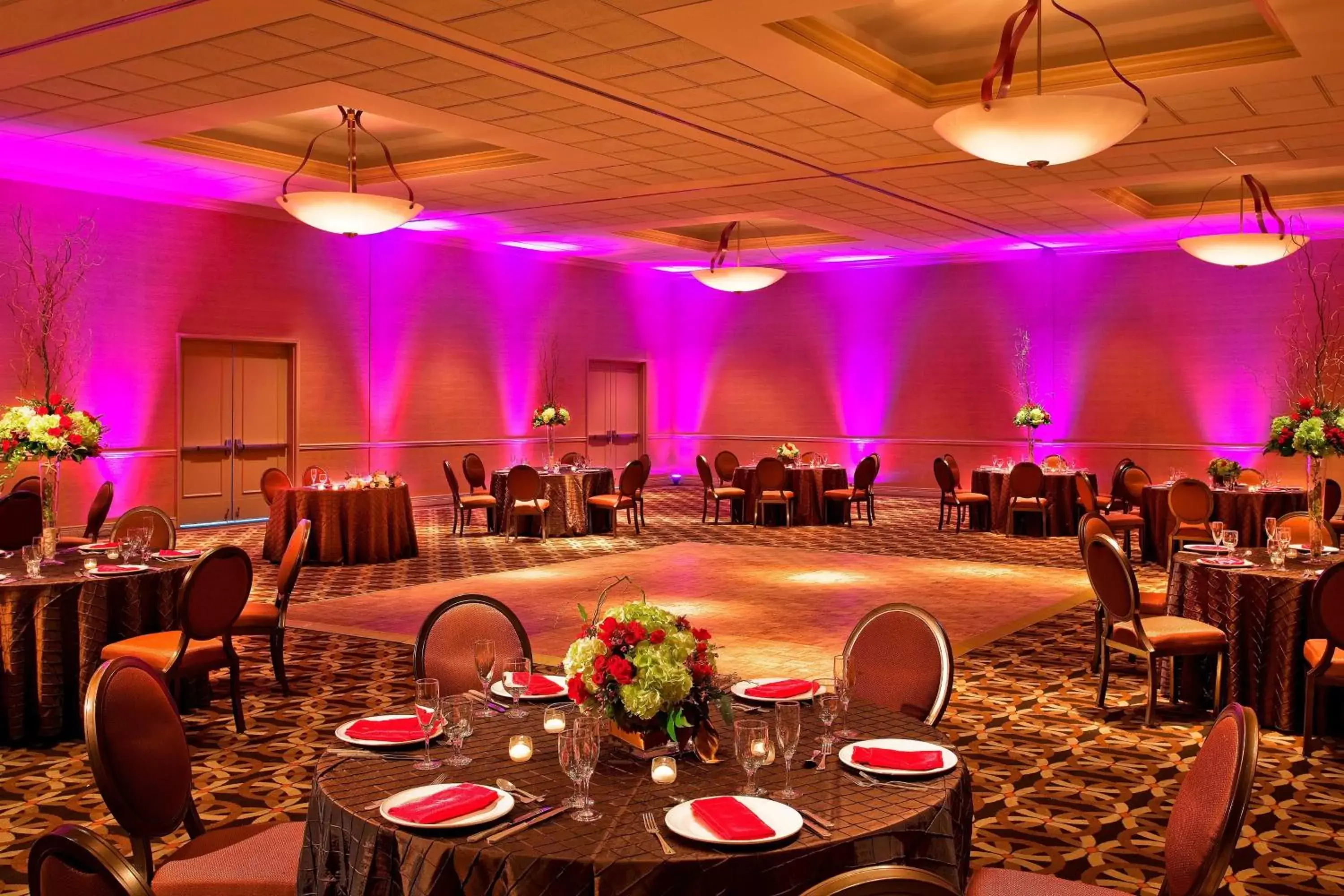 Meeting/conference room, Restaurant/Places to Eat in Sheraton Atlantic City Convention Center Hotel