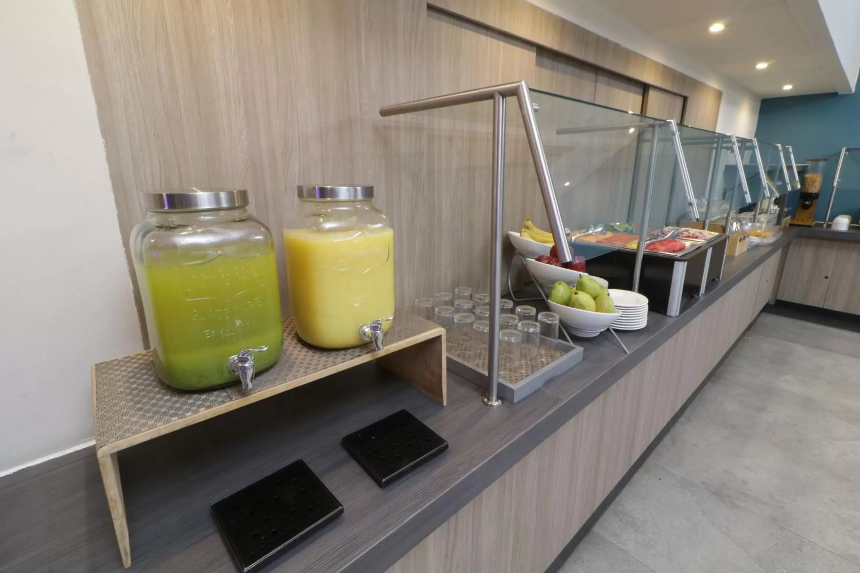 Breakfast in City Express Plus by Marriott Monterrey Galerías