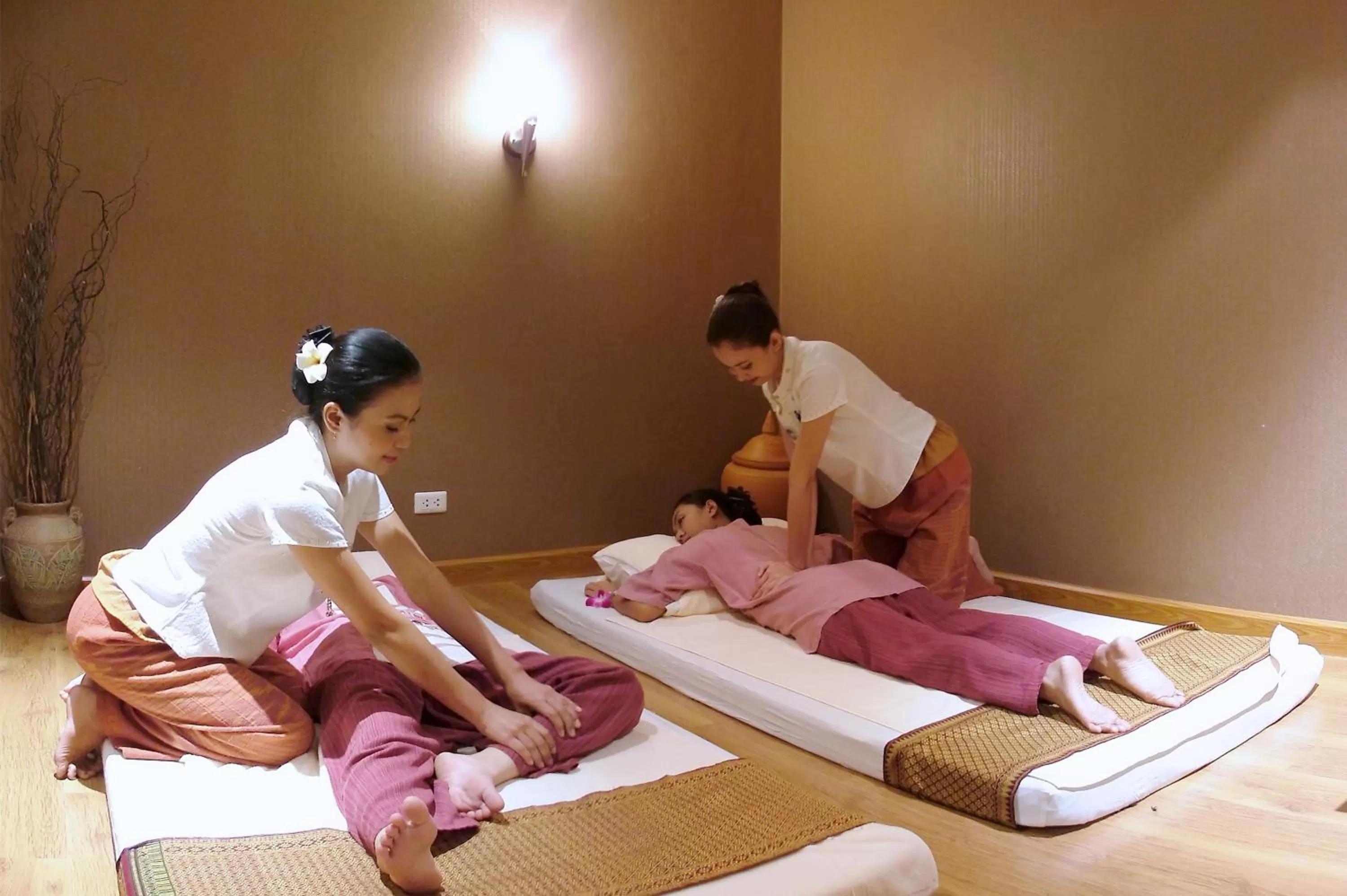 Massage in Prince Palace Hotel Bangkok