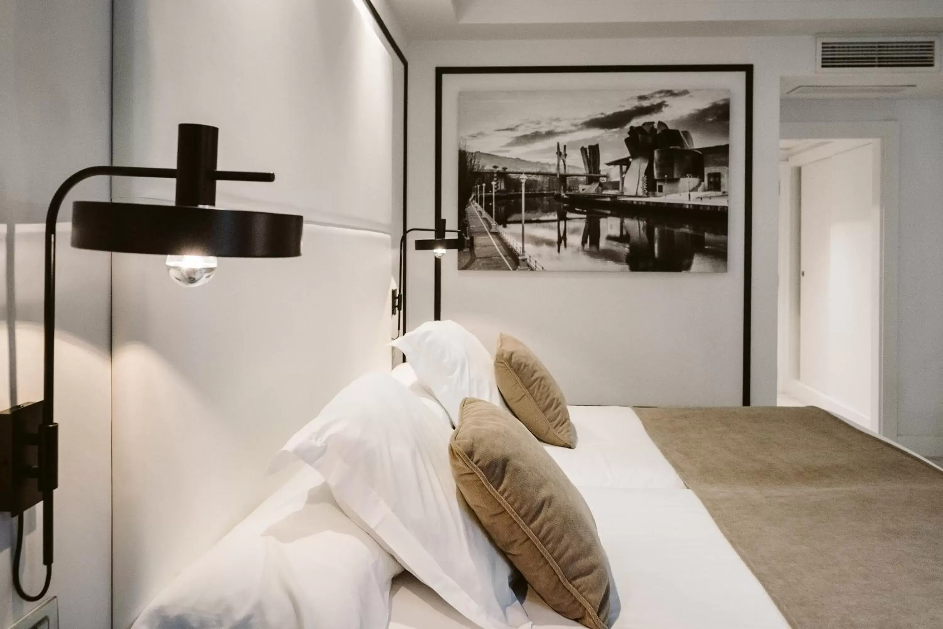 Bedroom, Bed in Hotel Abando Bedroom, Bed in Hotel Abando