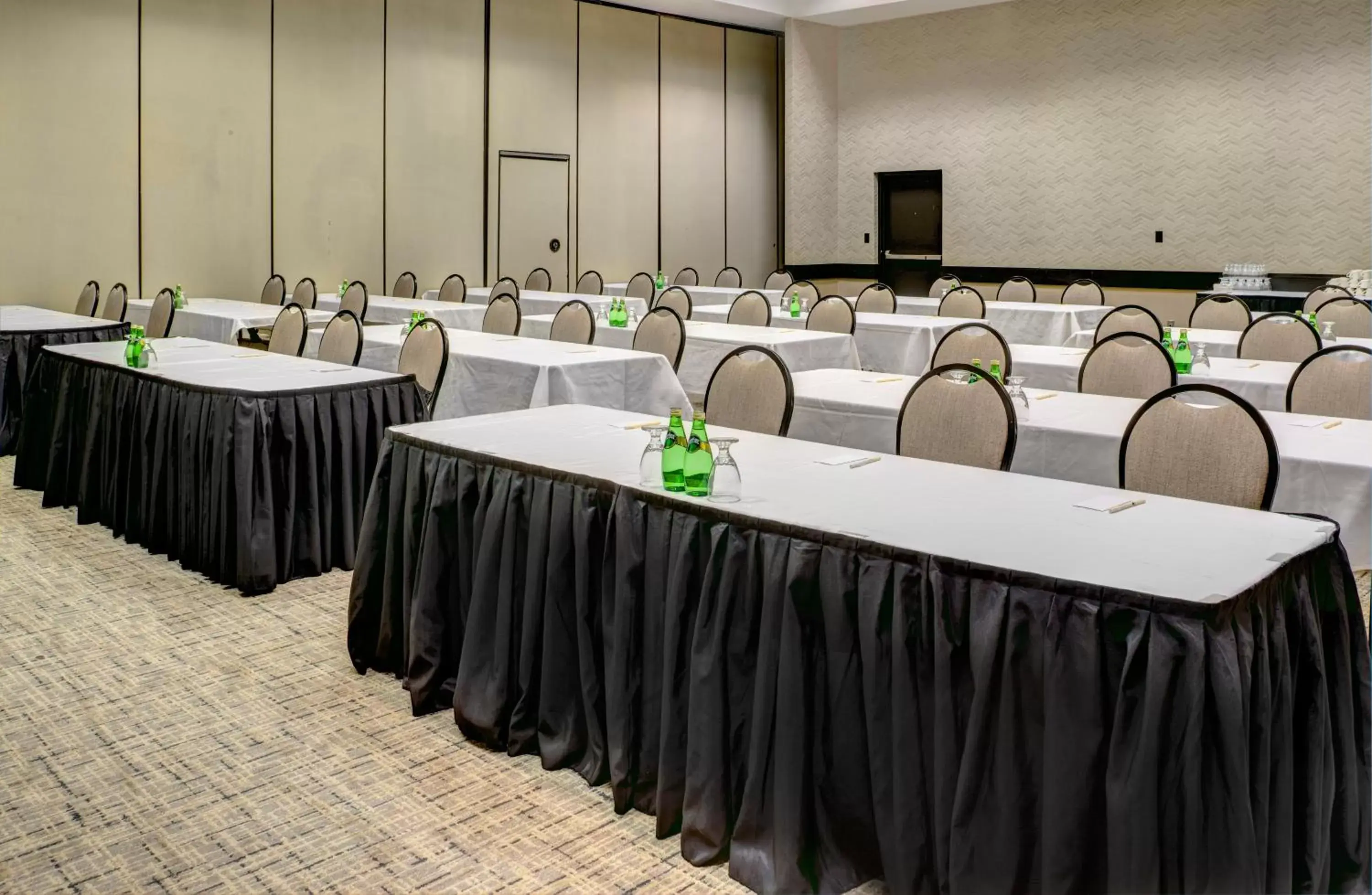 Banquet/Function facilities, Business Area/Conference Room in Wyndham Fort Smith City Center