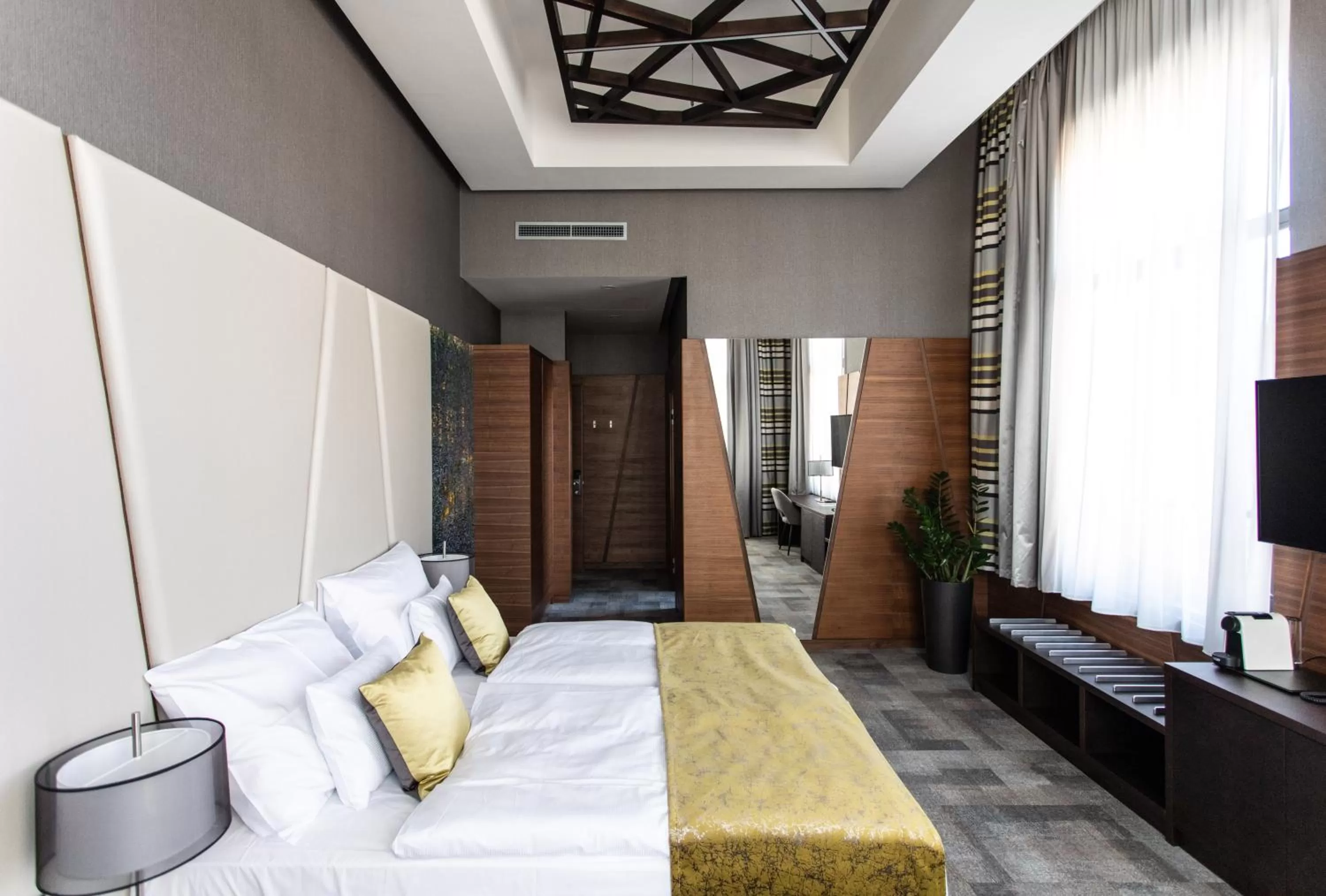 Photo of the whole room, Bed in Artis Boutique Hotel