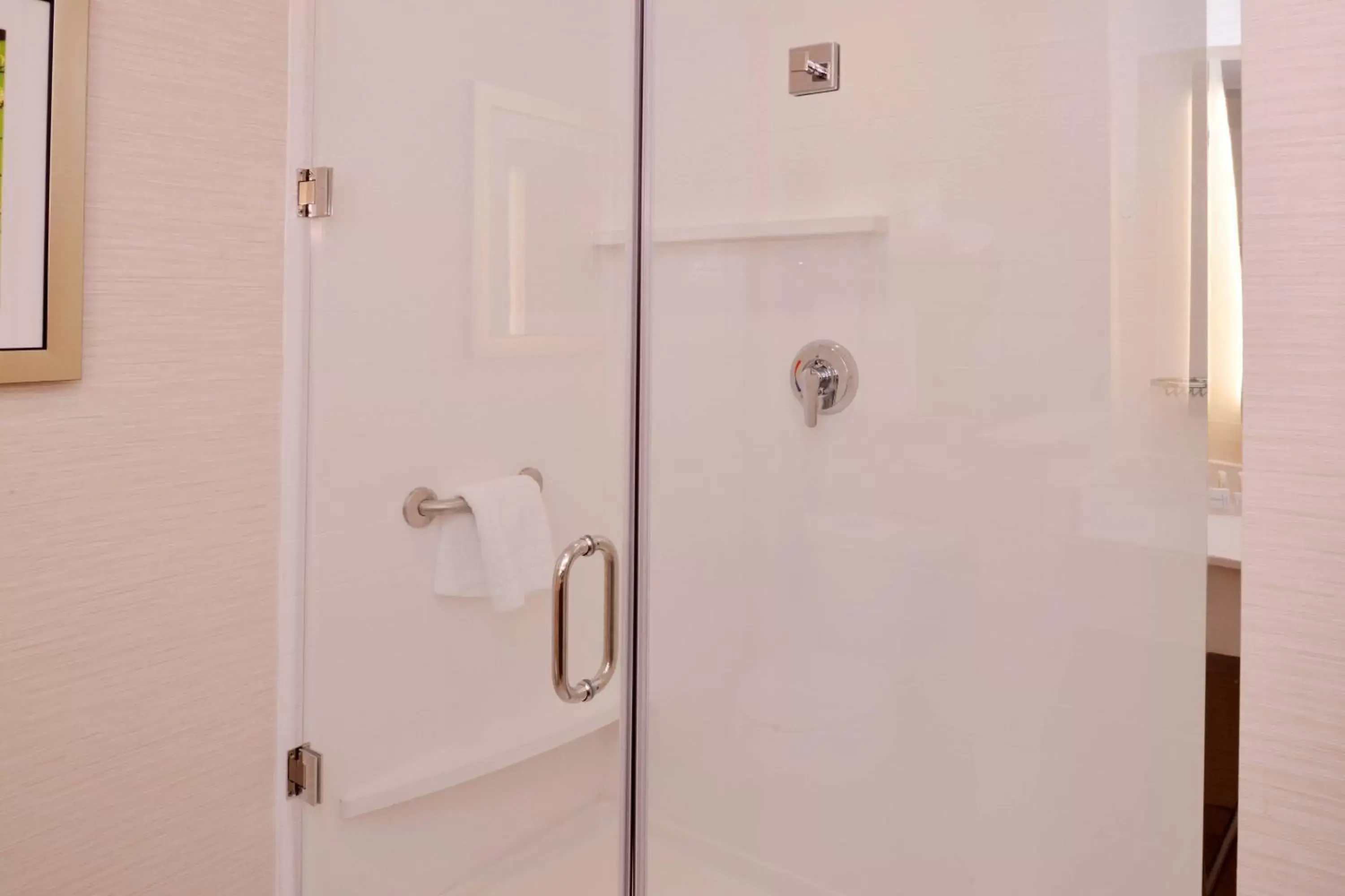 Bathroom in Fairfield Inn & Suites by Marriott Plymouth White Mountains