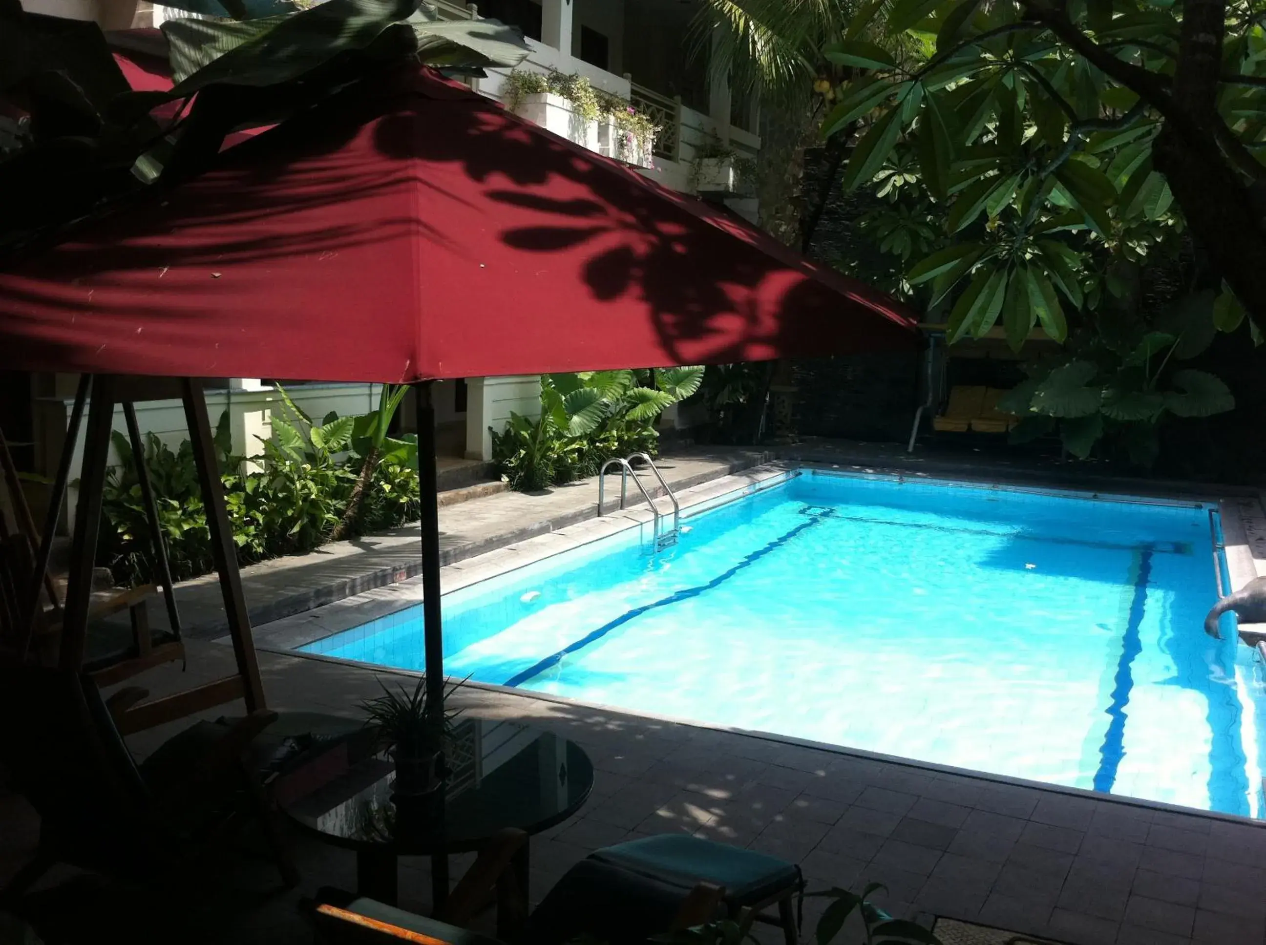 Swimming Pool in Hotel Indah Palace Yogyakarta