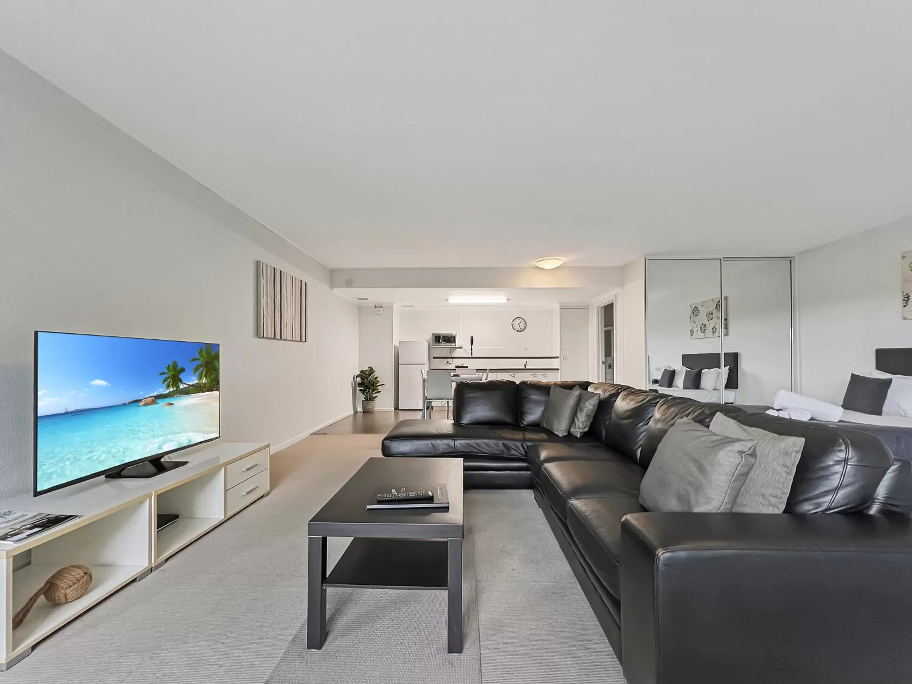 Living room, Seating Area in Albacore Apartments