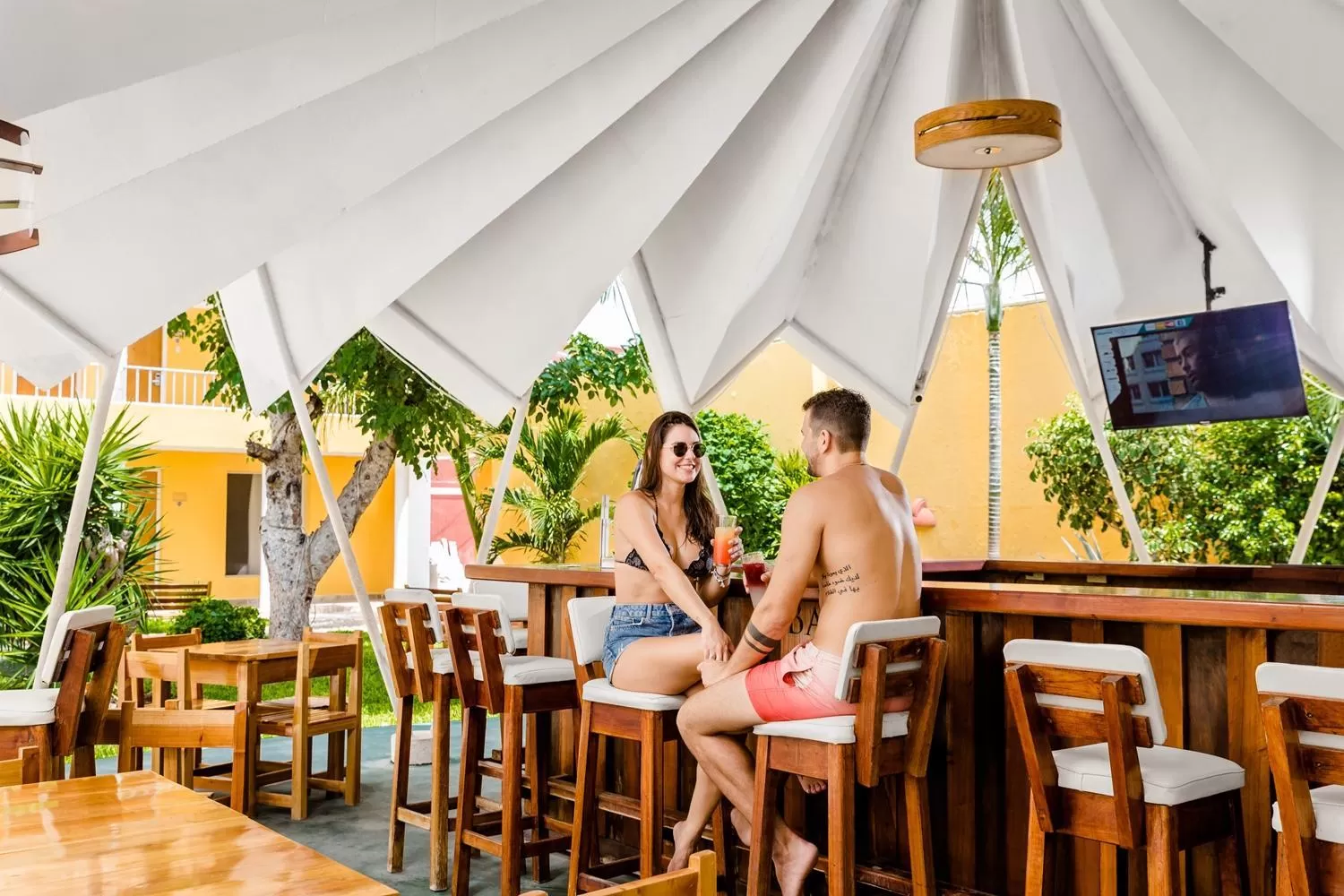 Lounge or bar in Hotel Maria del Carmen