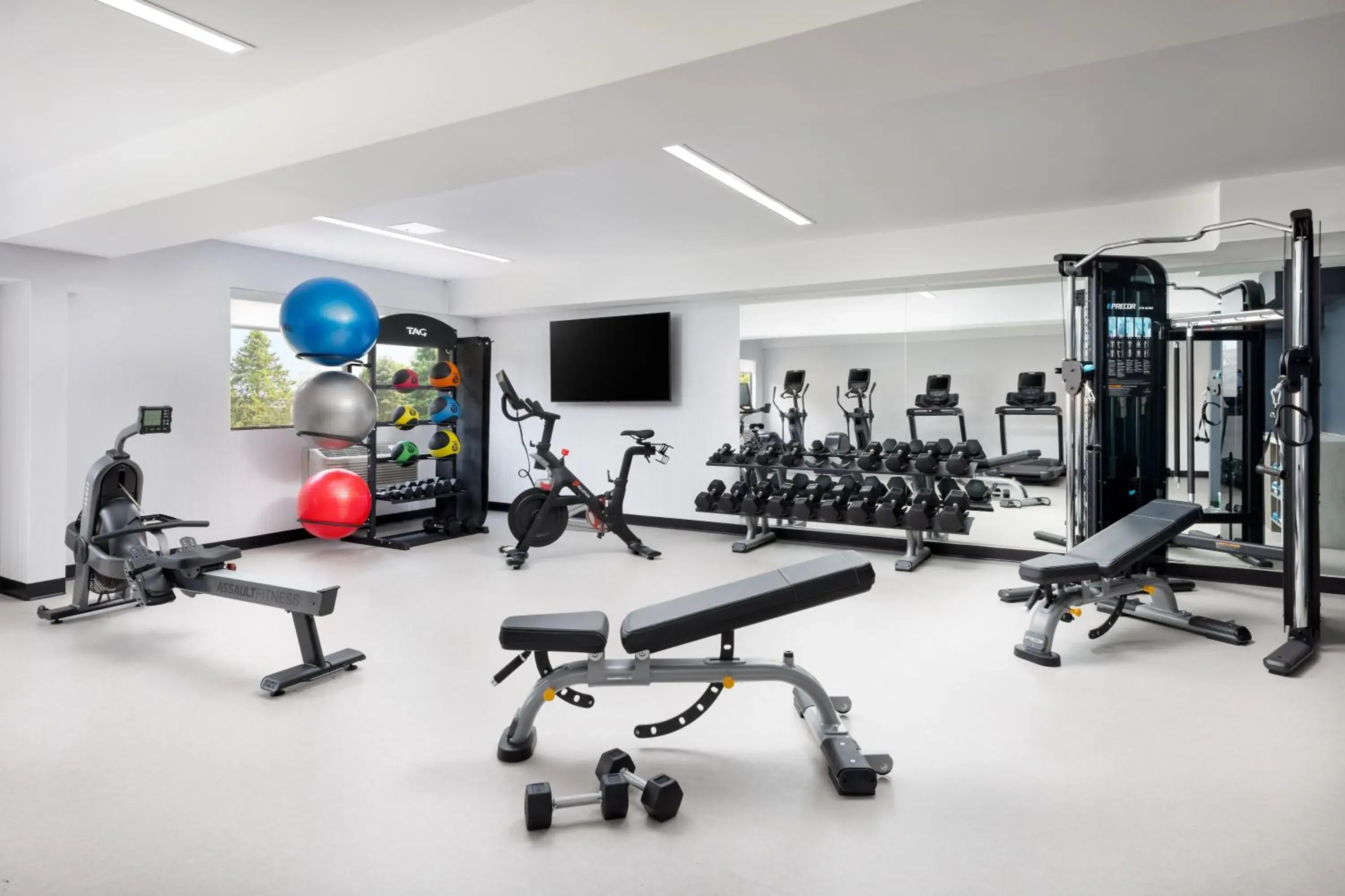 Fitness centre/facilities in The Pell, Part of JdV by Hyatt Fitness centre/facilities in The Pell, Part of JdV by Hyatt