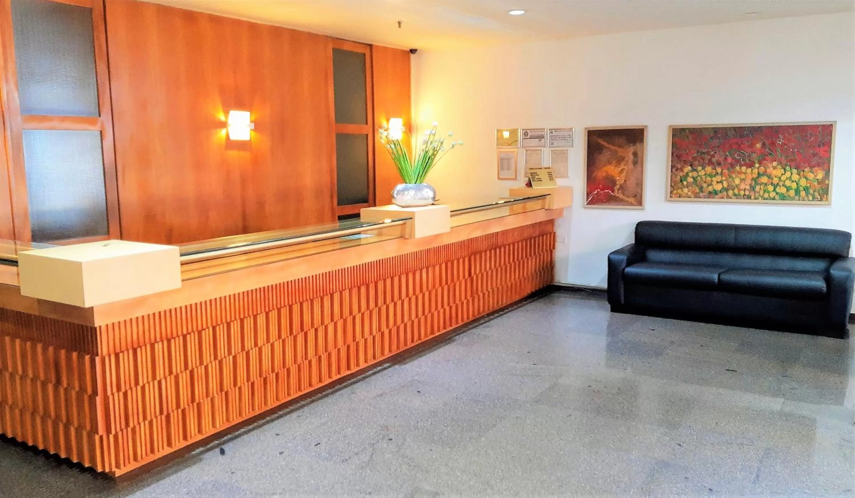 Lobby or reception in Cardum Hotel