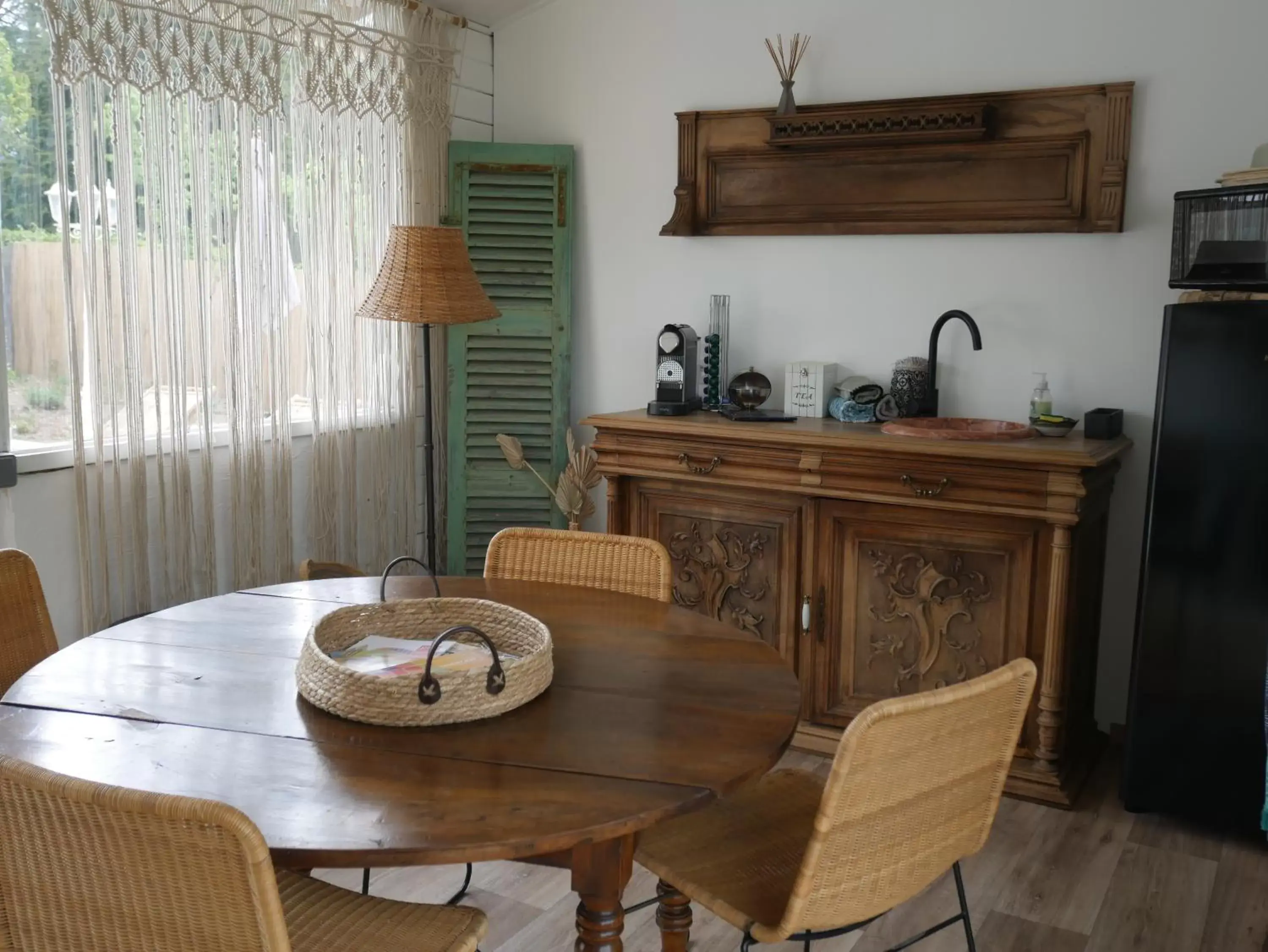 Area and facilities, Dining Area in La Bastide du Mûrier