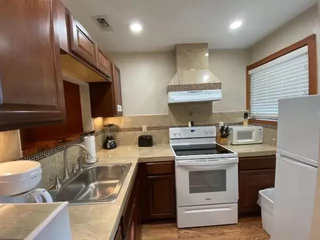 Kitchen/Kitchenette in Flying L Ranch Resort