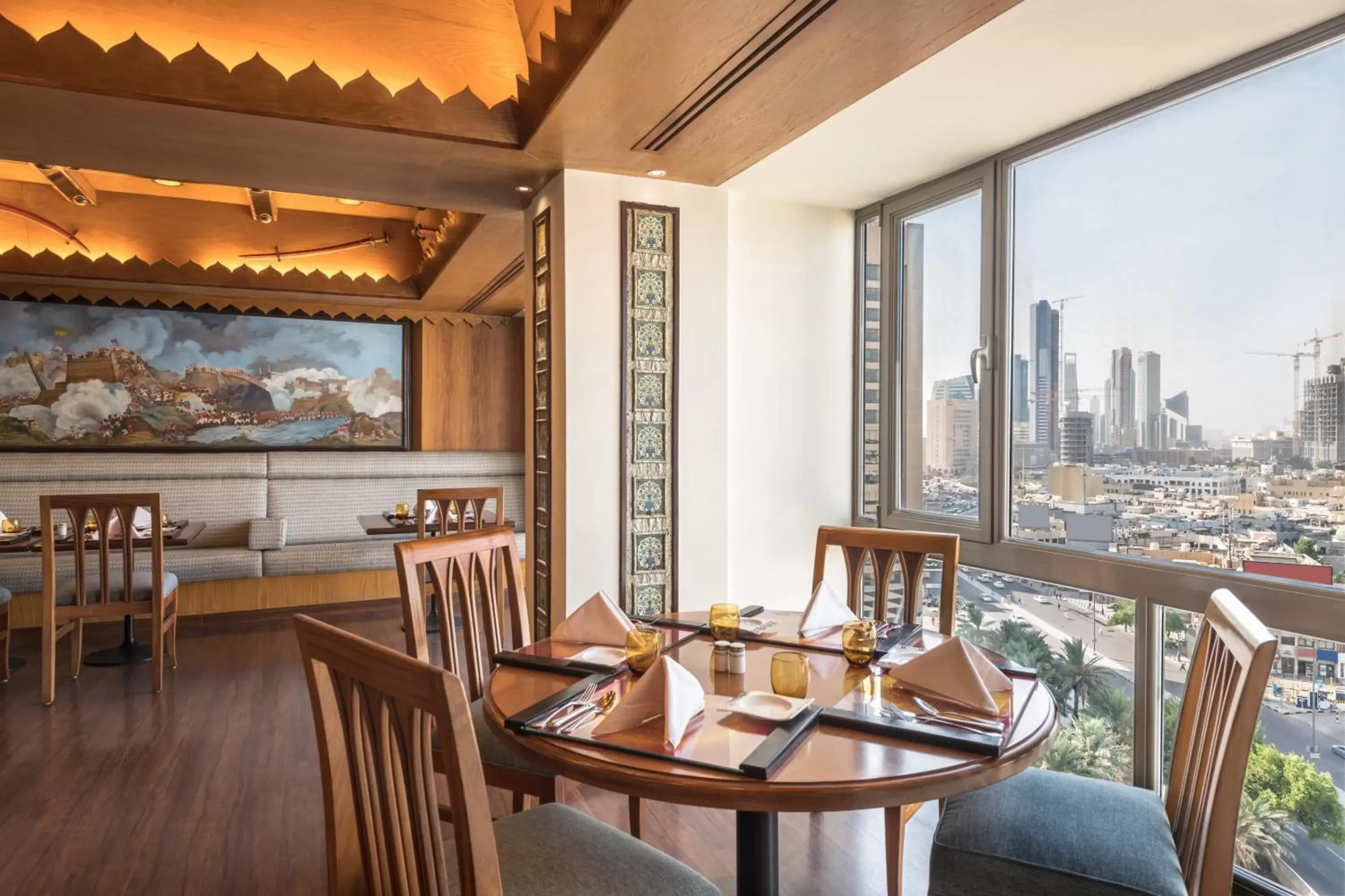 Restaurant/places to eat in Oasis Hotel Restaurant/places to eat in Oasis Hotel