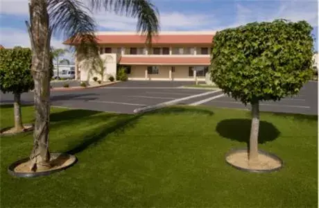 Property Building in Americas Best Value Inn Calimesa