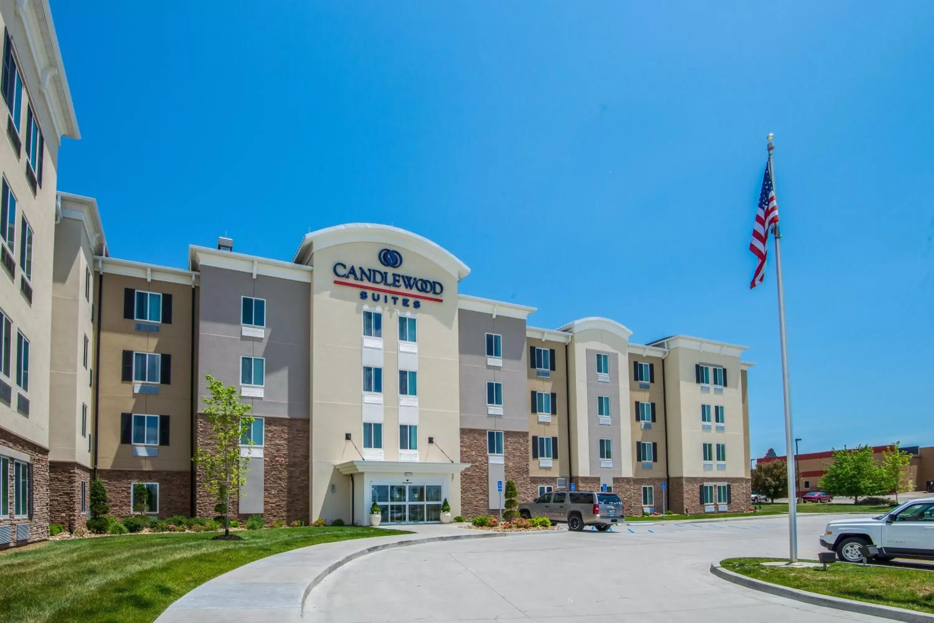 Property Building in Candlewood Suites Columbia Hwy 63 & I-70, an IHG Hotel