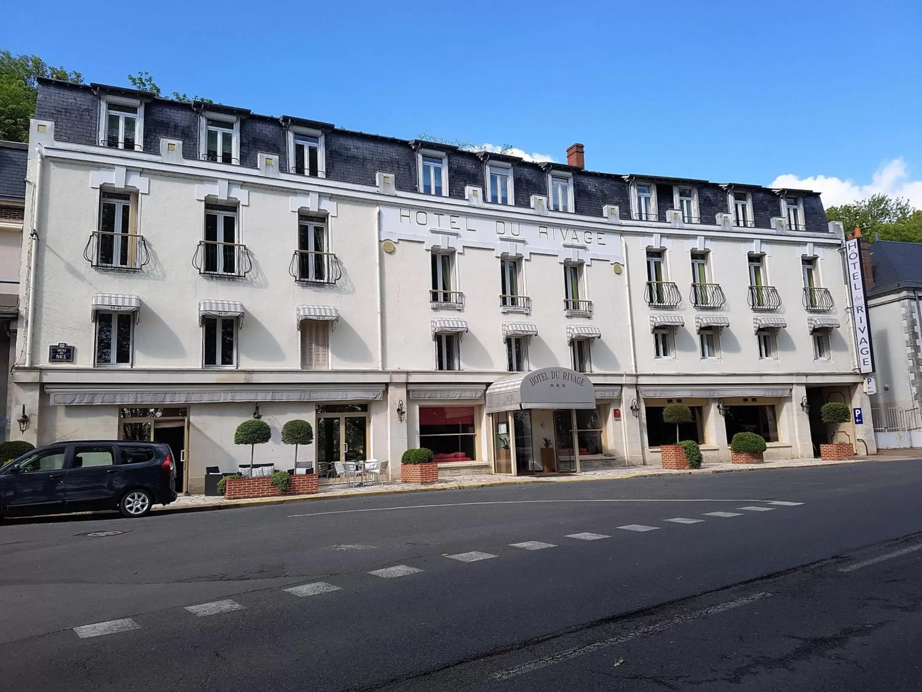 Facade/entrance, Property Building in Logis Hôtel Le Rivage