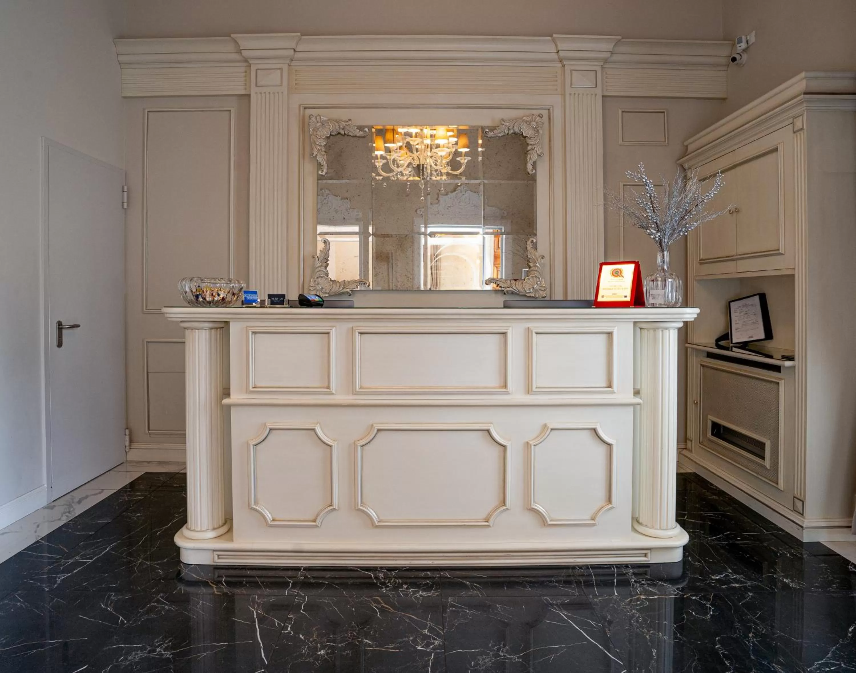 Lobby or reception in The Moon Boutique Hotel & Spa