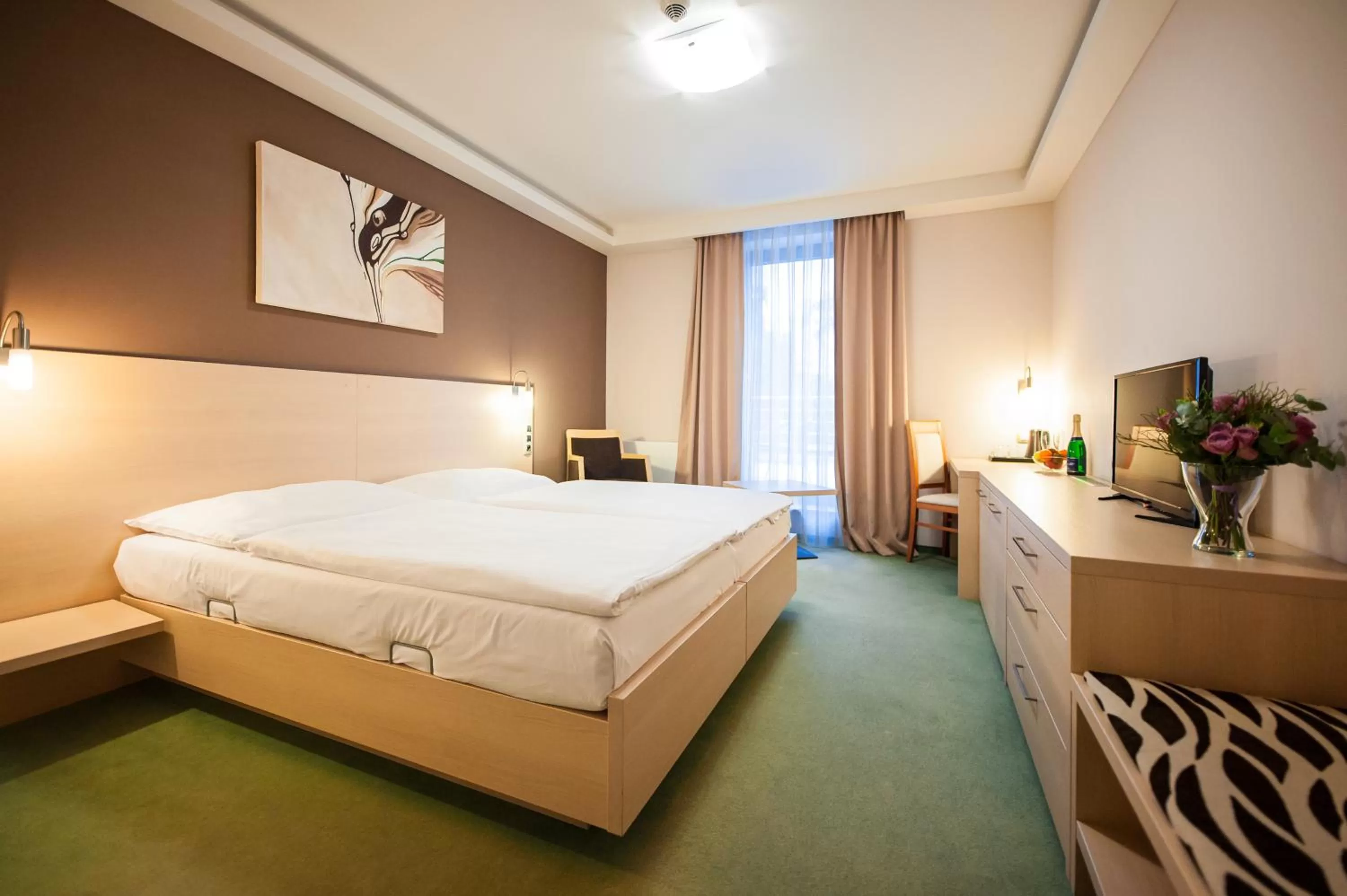 Bed in Hotel Pivovar