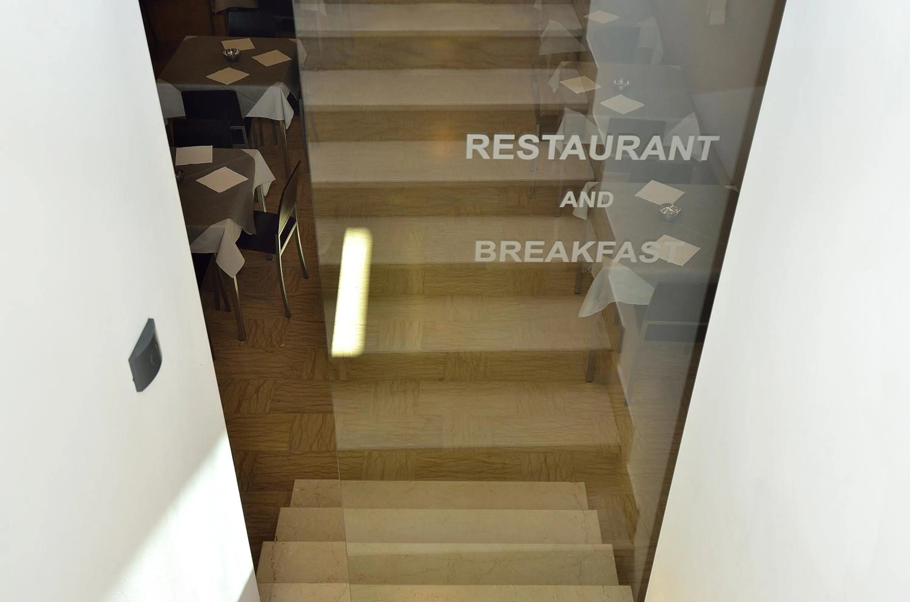 Restaurant/places to eat in Hotel San Giuliano